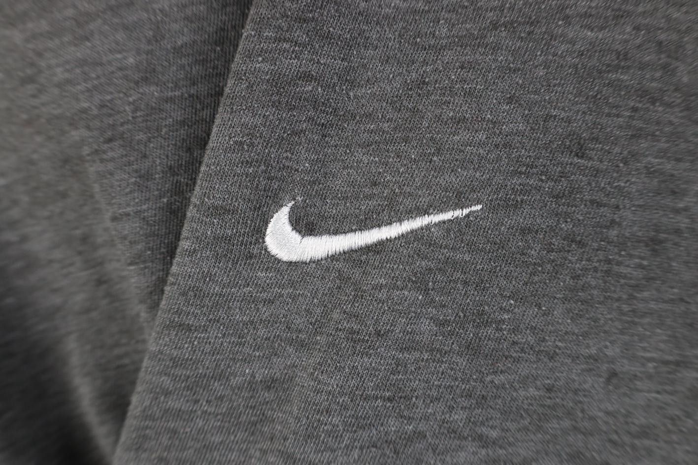 Nike Vintage Y2K Nike Travis Scott Mini Swoosh Knit T-Shirt Gray Size US XXL / EU 58 / 5 - 4 Thumbnail