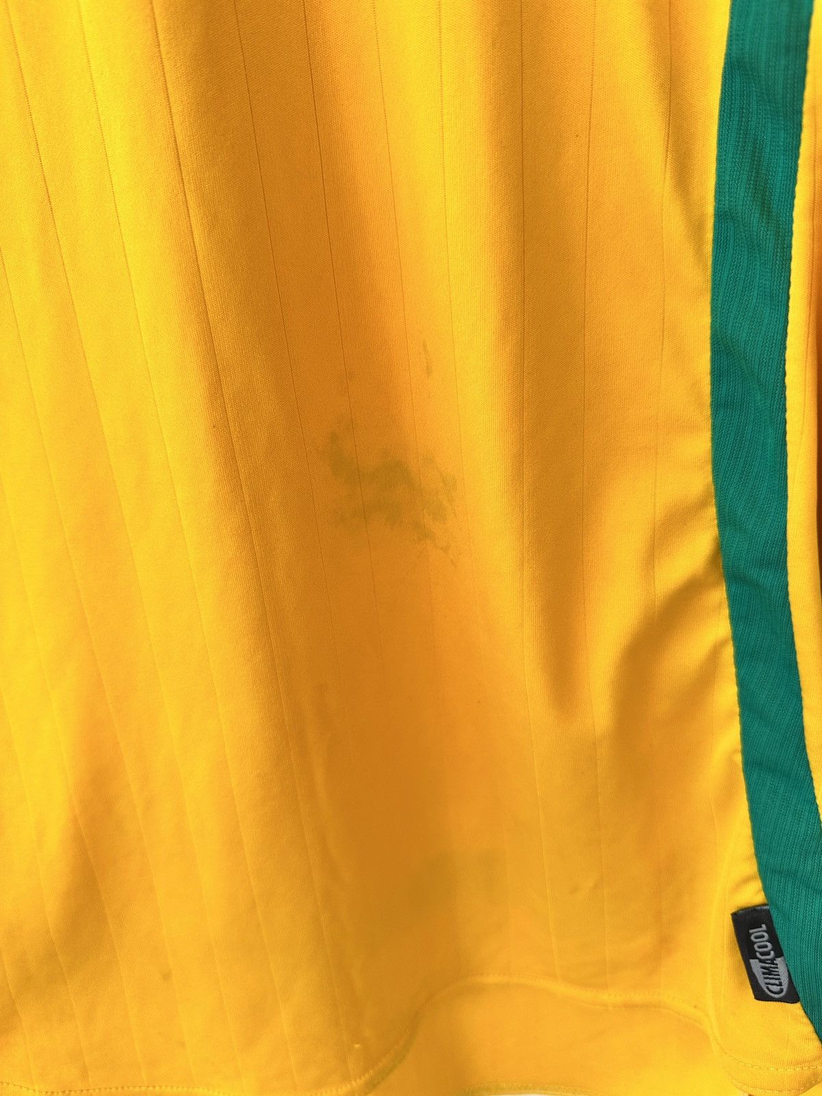 Adidas South Africa 2005 2006 Home Football Shirt Jersey Adidas Size US M / EU 48-50 / 2 - 11 Thumbnail