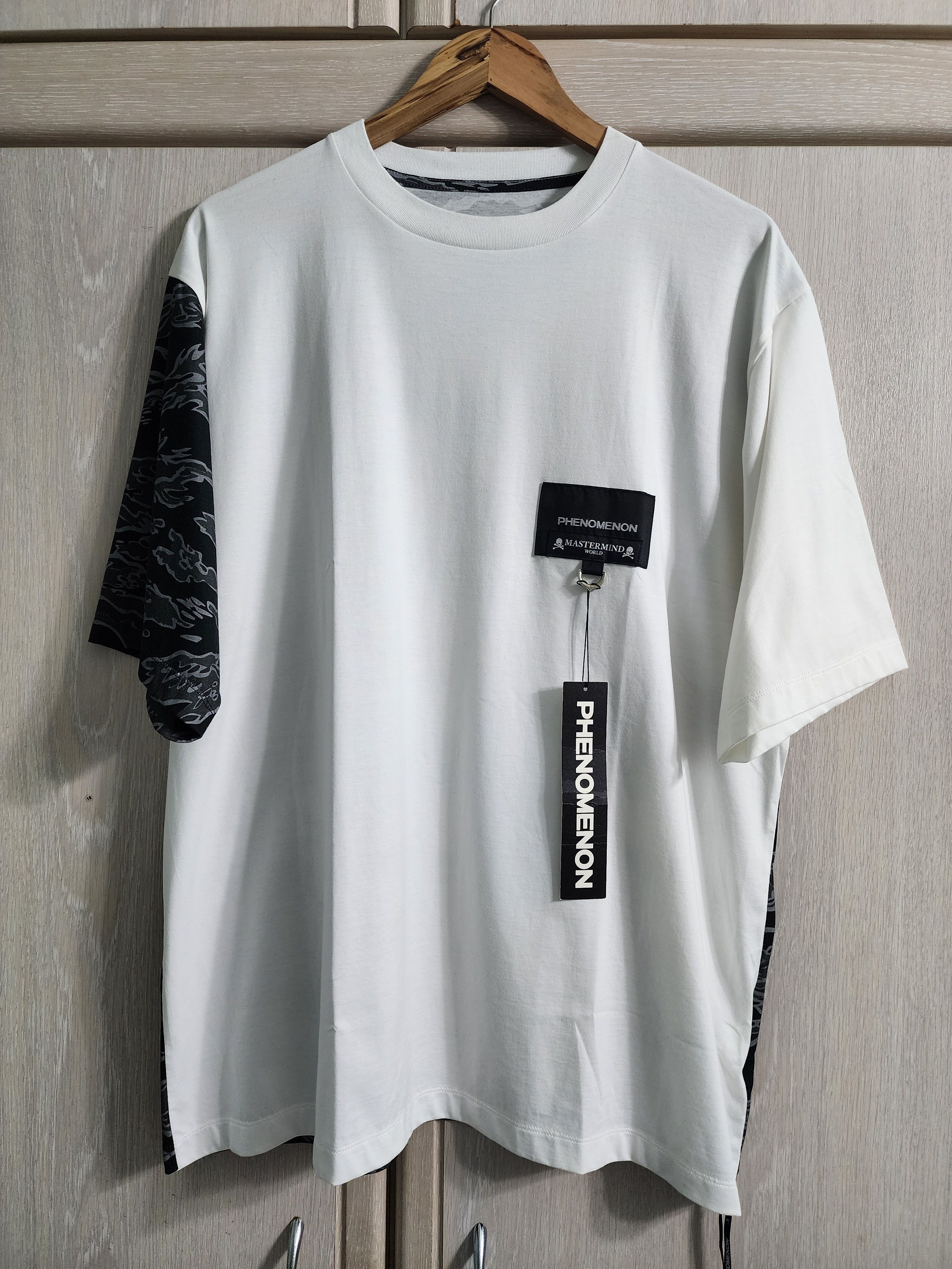 Mastermind Japan Phenomenon x Mastermind World Tiger Camo Skull T-Shirt Size US L / EU 52-54 / 3 - 2 Thumbnail