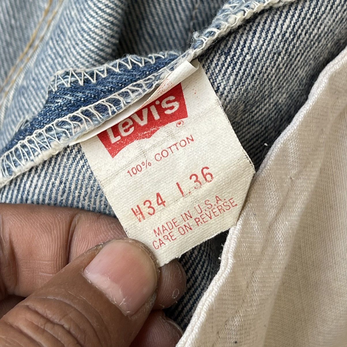 Levi's Vintage 80s Levi's 501 Heavy Vintage Wash Denim Jeans Size US 34 / EU 50 - 19 Thumbnail