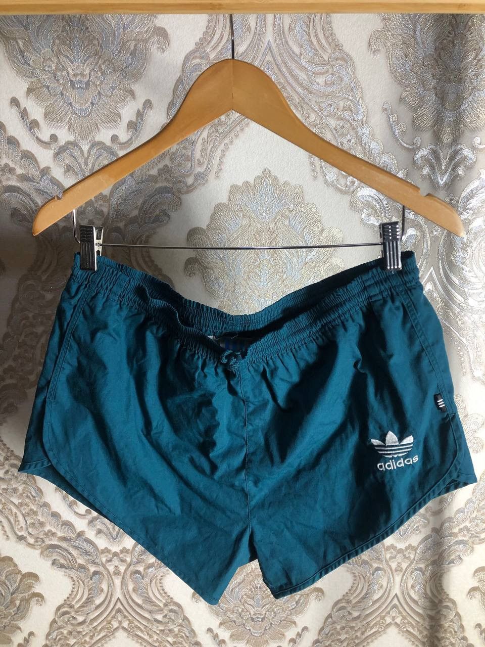 Adidas VINTAGE ADIDAS ORIGINAL EQUIPMENT RETRO NYLON SHORTS Y2K 90s Size US 32 / EU 48 - 2 Thumbnail