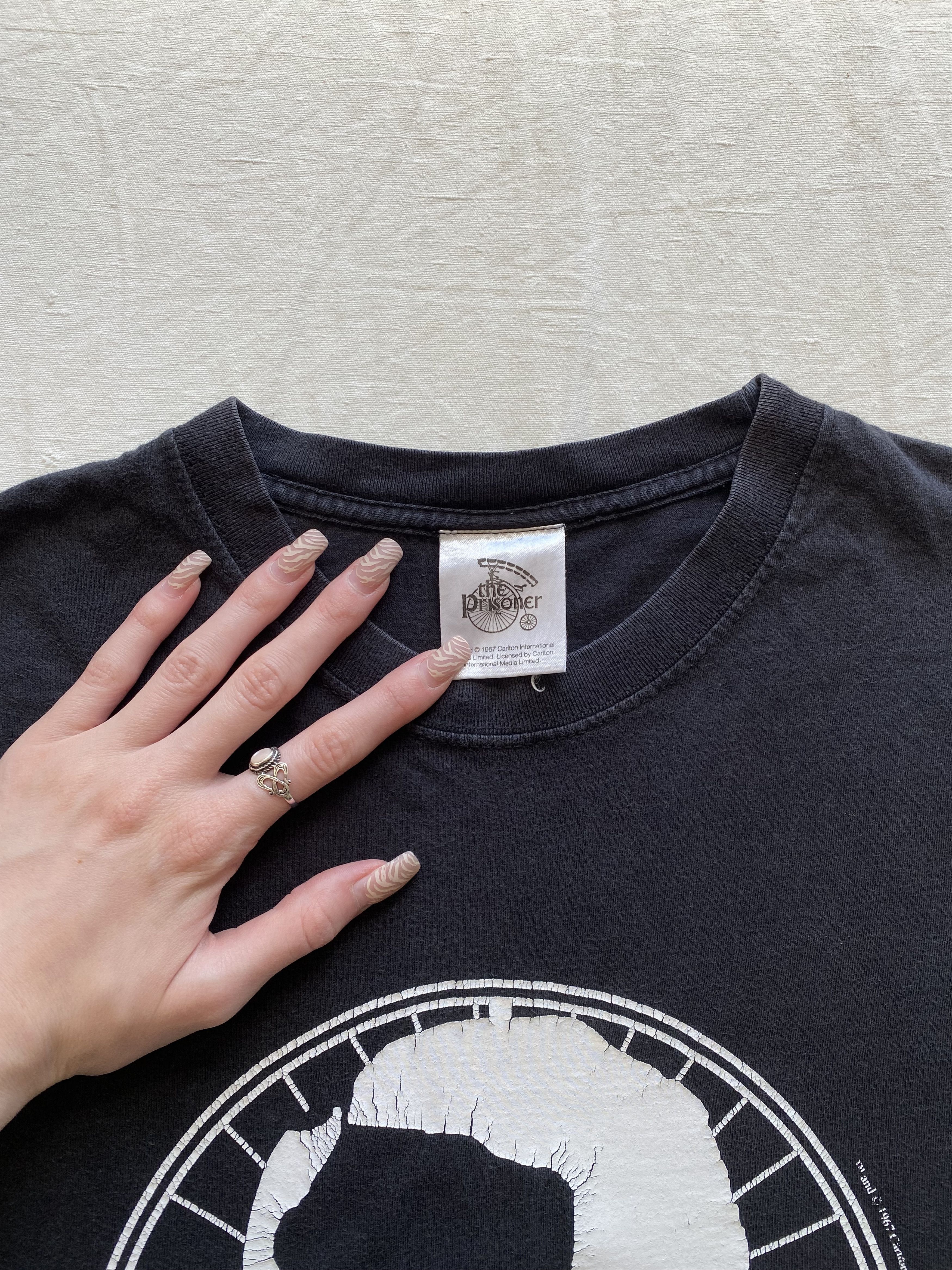 Vintage The Prisoner 2000s Vintage 60s Movie Tee Size US XL / EU 56 / 4 - 25 Thumbnail