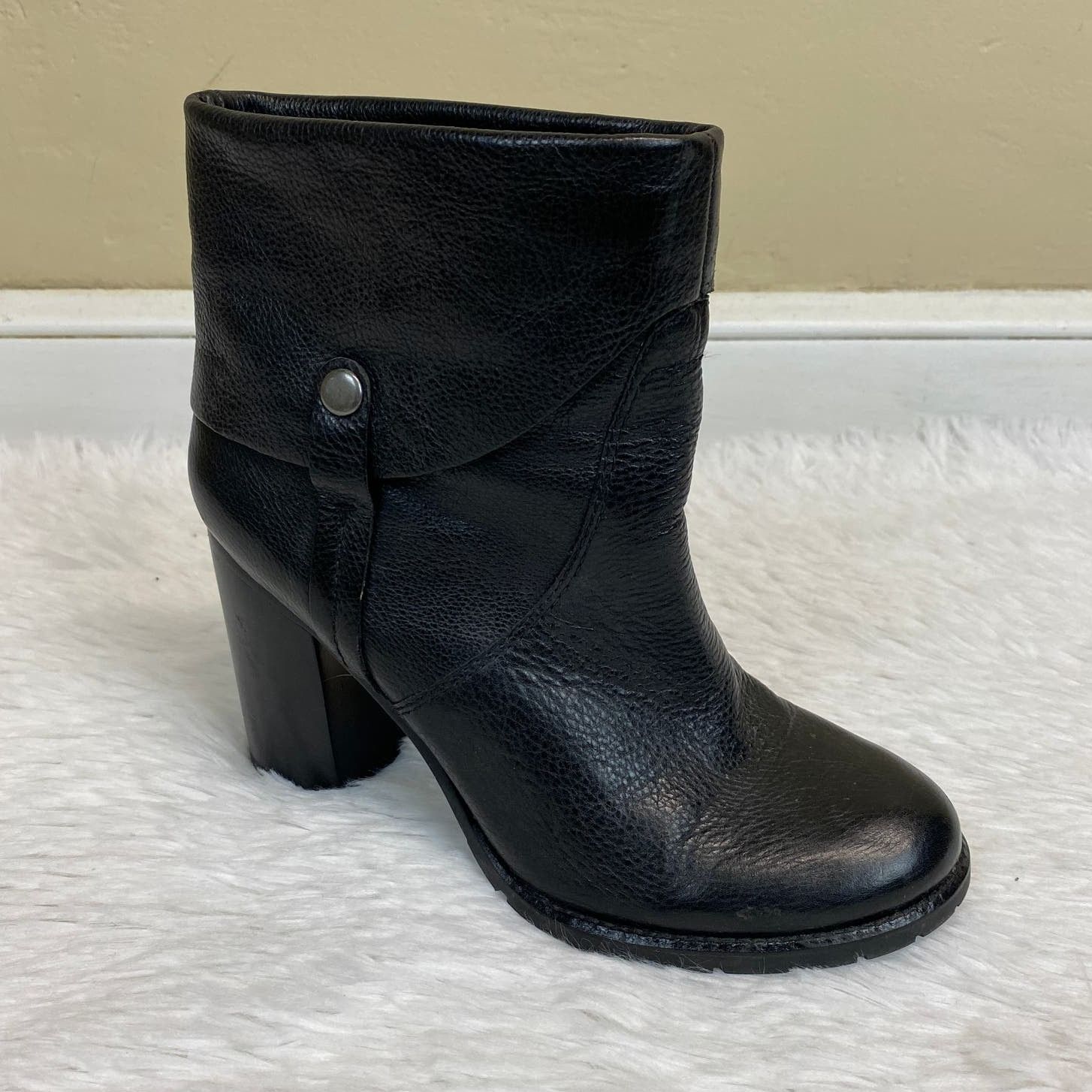 Franco Sarto Franco Sarto Occela Black Leather Ankle Boots Size 8 Size US 8 / IT 38 - 1 Thumbnail