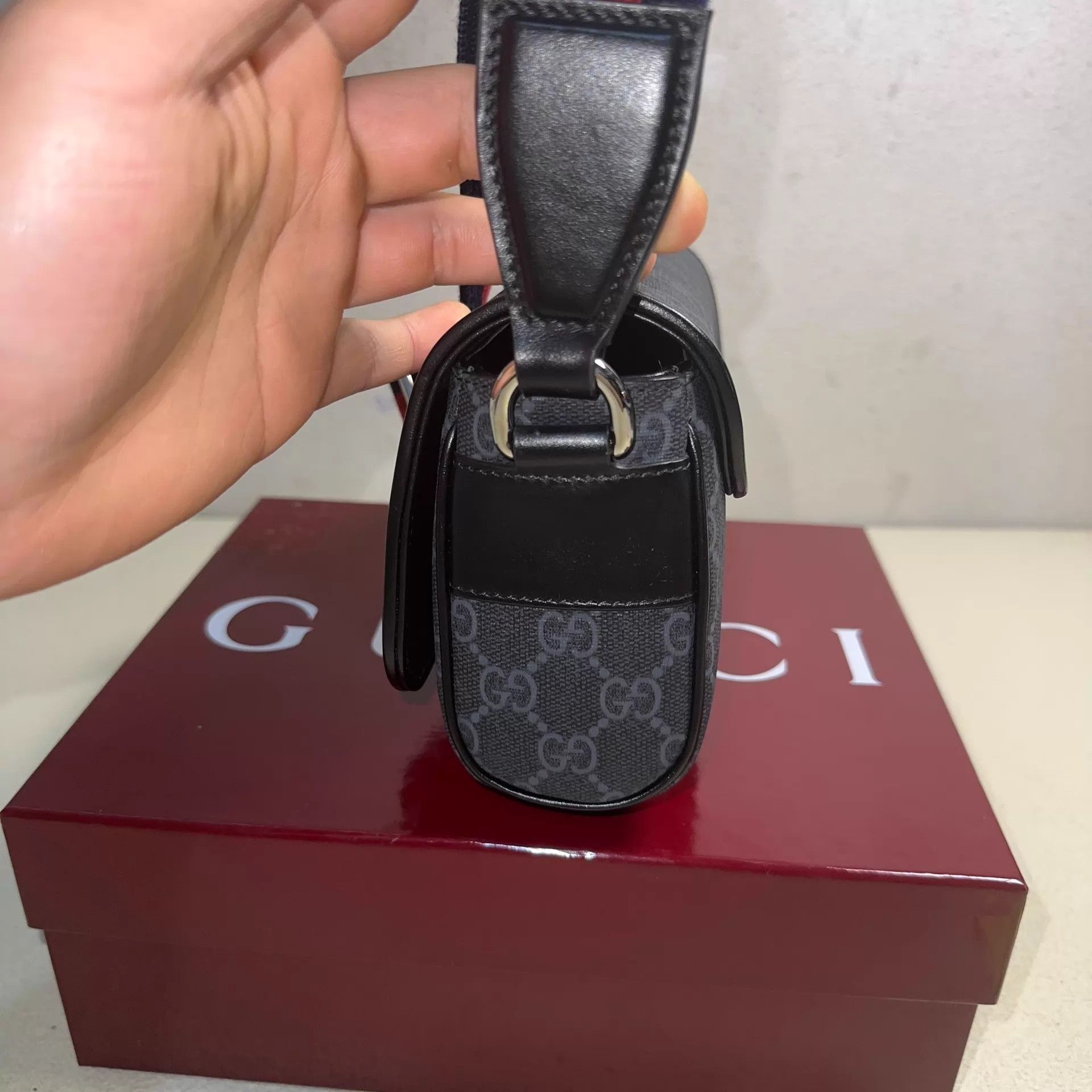 Gucci GUCCI GG Supreme Canvas Mini Crossbody Bag Black Size ONE SIZE - 5 Thumbnail