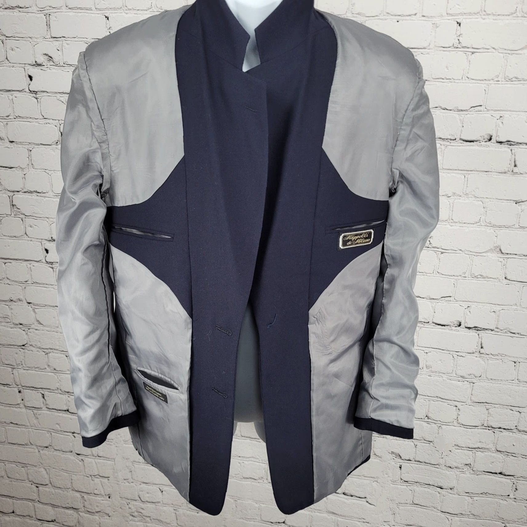 Vintage Mapelli De Milano Navy 100% Wool Blazer Two-Button Notch Size 37S Size 36R - 6 Thumbnail