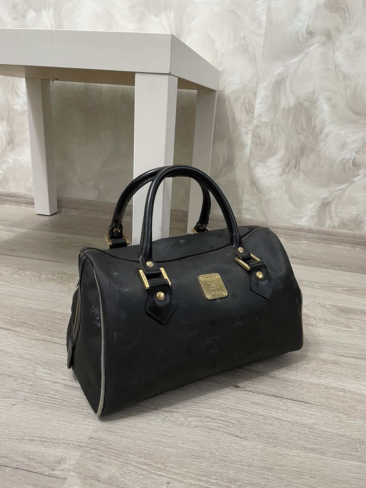 Vintage Vintage Mcm Monogram Bag Luxury Size ONE SIZE - 2 Thumbnail