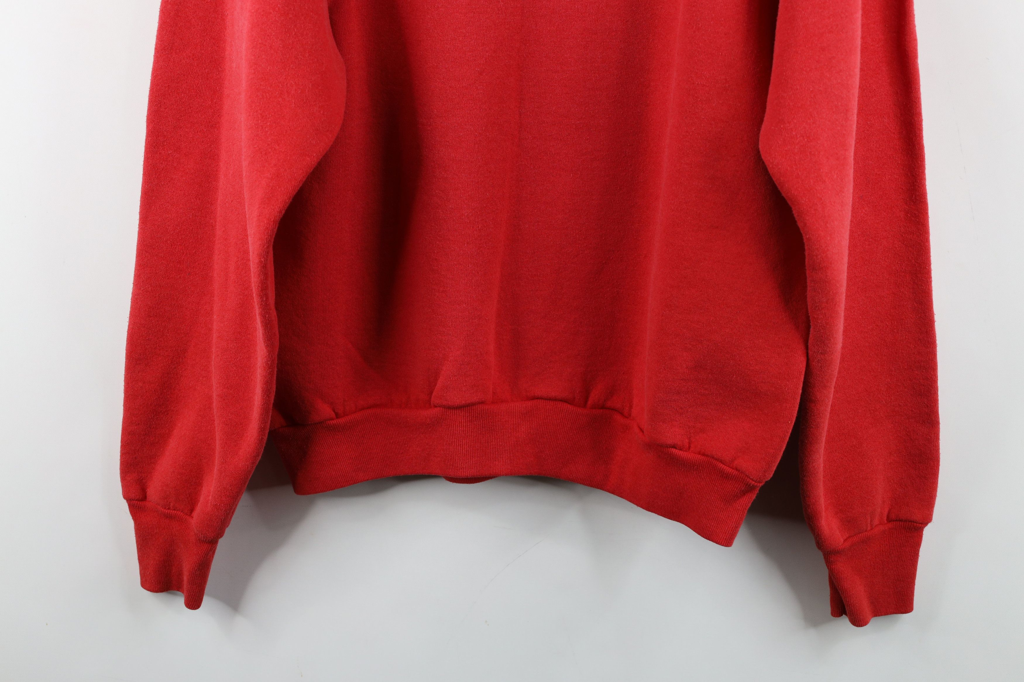 Vintage Vintage 90s Streetwear Blank Crewneck Sweatshirt Red USA Size US L / EU 52-54 / 3 - 12 Thumbnail