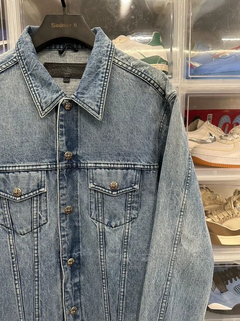 Chrome Hearts CHROME HEARTS Size XL Washed light blue denim jacket Size US XL / EU 56 / 4 - 2 Thumbnail