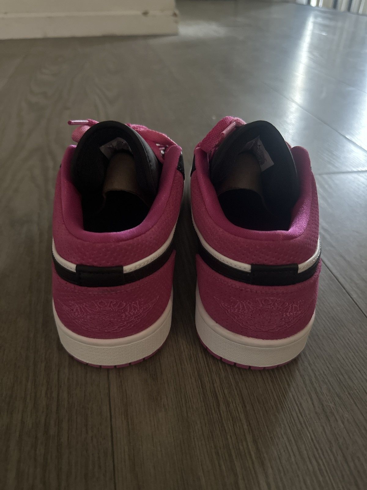 Jordan Brand × Nike Jordan 1 low Size US 9.5 / EU 42-43 - 3 Thumbnail