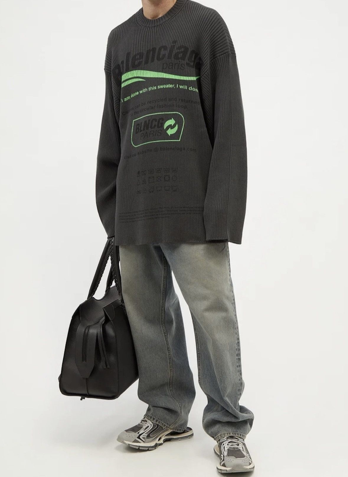 Balenciaga NEW S fits large Oversized Logo Ribbed Sweater knit Size US L / EU 52-54 / 3 - 1 Thumbnail