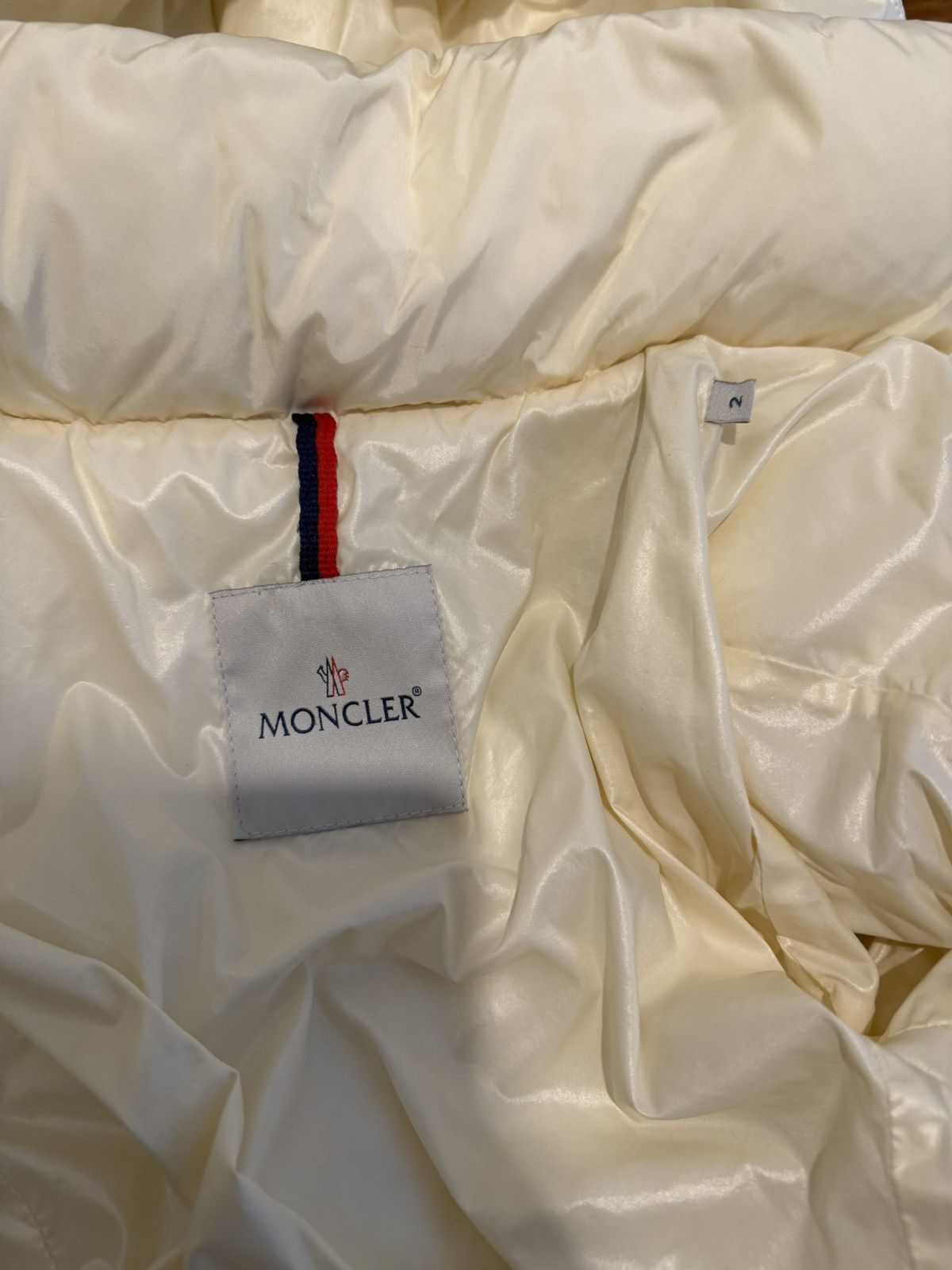 Moncler Moncler Women’s Jacket Jura Size 2 (S/M) Cream White Size S / US 4 / IT 40 - 13 Thumbnail