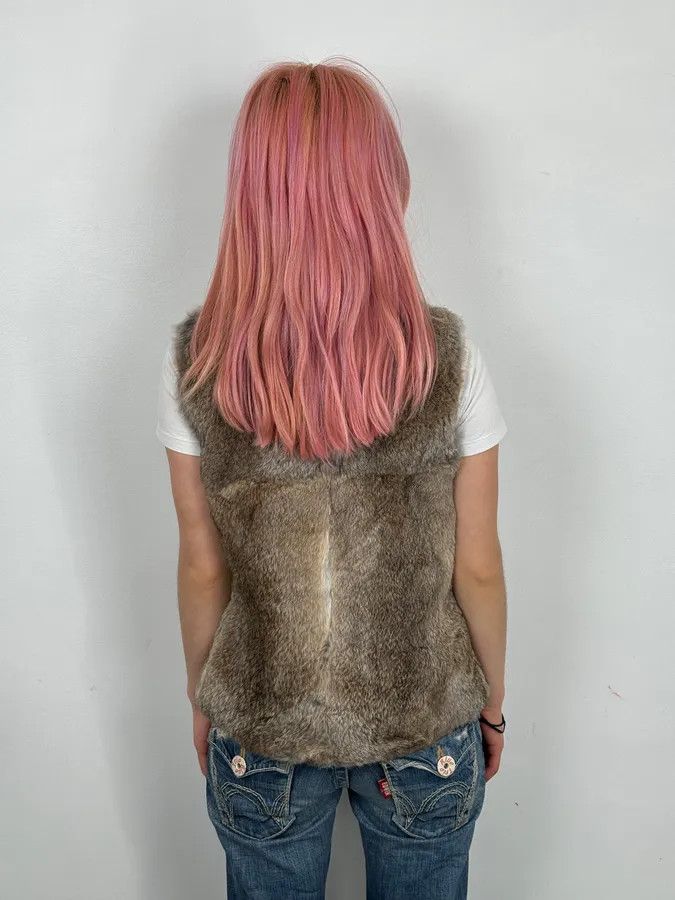 CLOSED 1990s Closed Brown Cozy Fur Vest Size S / US 4 / IT 40 - 3 Thumbnail