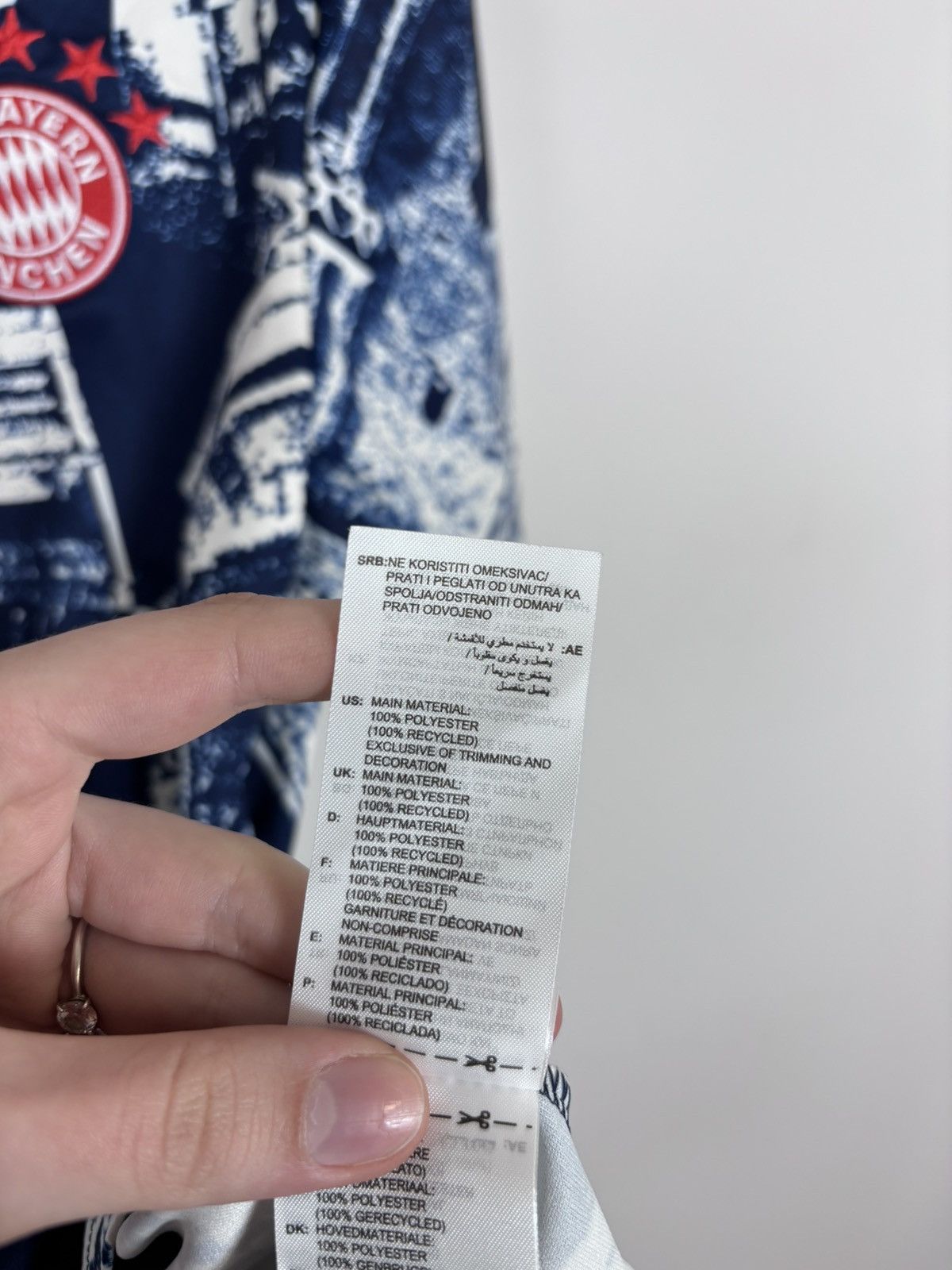 Adidas Adidas Bayern Munich 2023/2024 Training Football Jersey Size US M / EU 48-50 / 2 - 14 Thumbnail