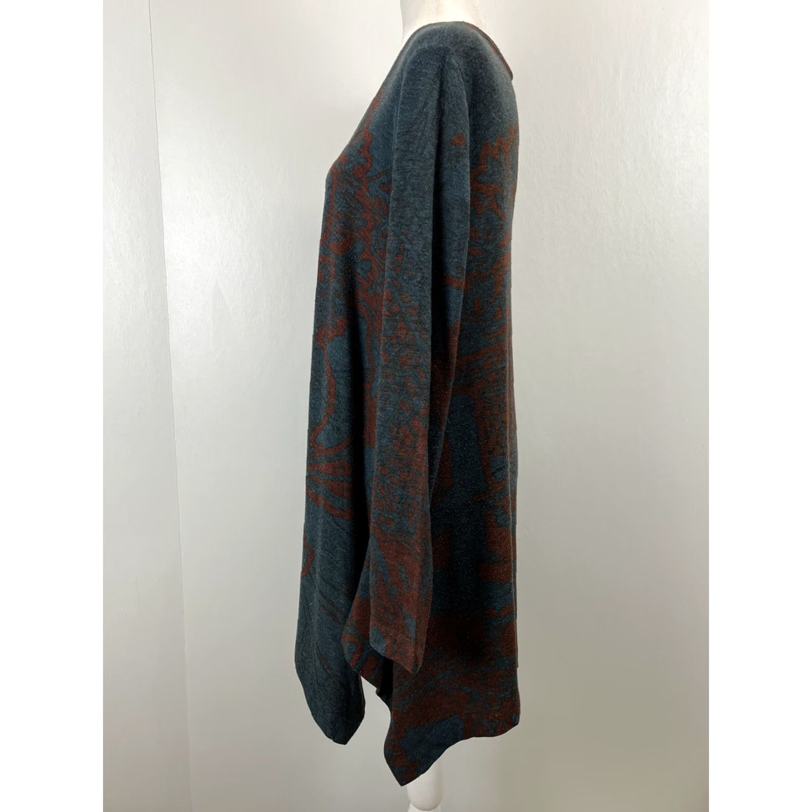 Soft Surroundings Soft Surroundings Renaissance asymmetrical hem long sleeve Tunic Top Sz Medium Size M / US 6-8 / IT 42-44 - 2 Thumbnail