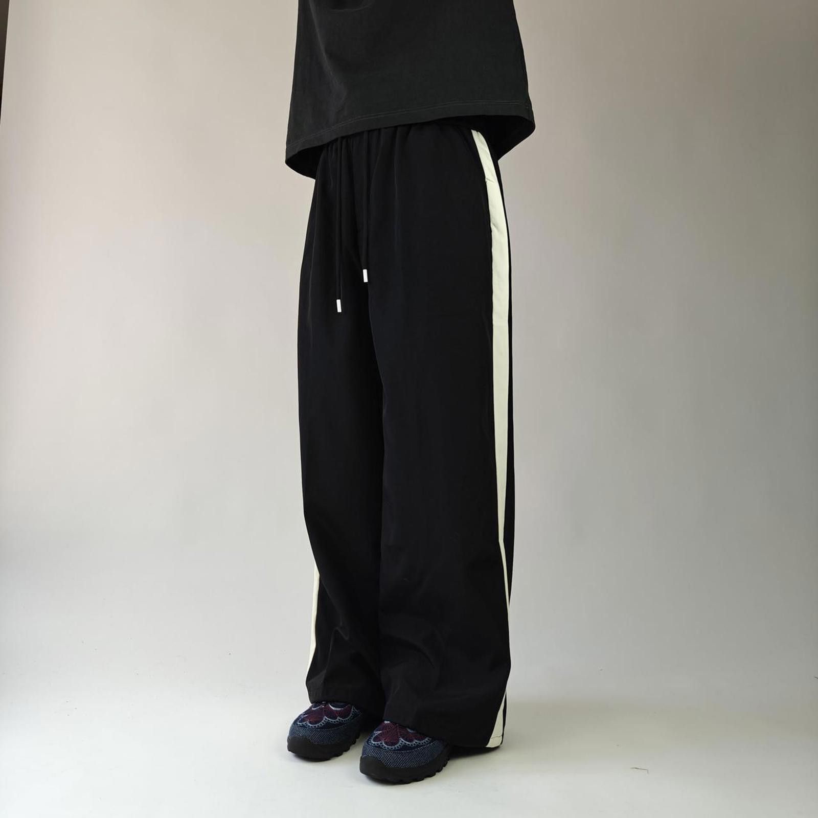 Other Black Sidestripe Wide Leg Track Joggers Size US 32 / EU 48 - 2 Thumbnail