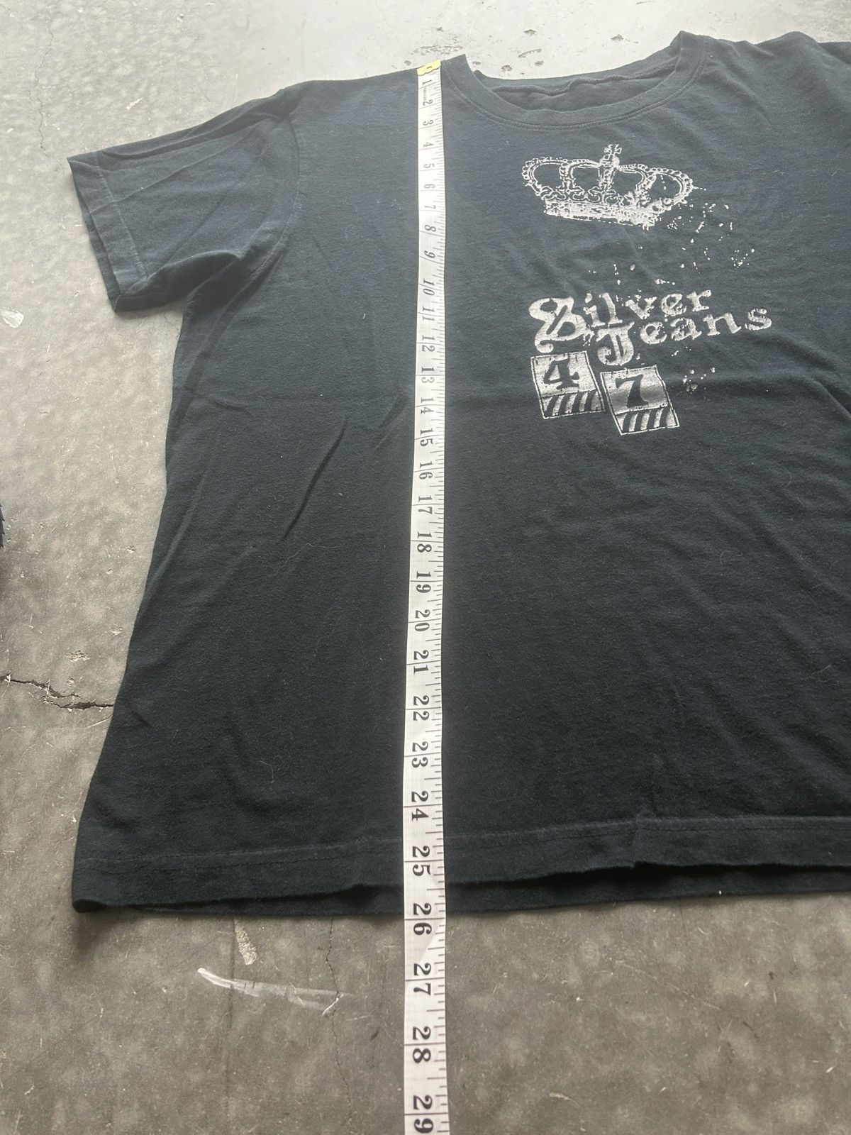 Vintage Vintage Y2K Silver Jeans Skull Graphic Tee Size US L / EU 52-54 / 3 - 6 Thumbnail
