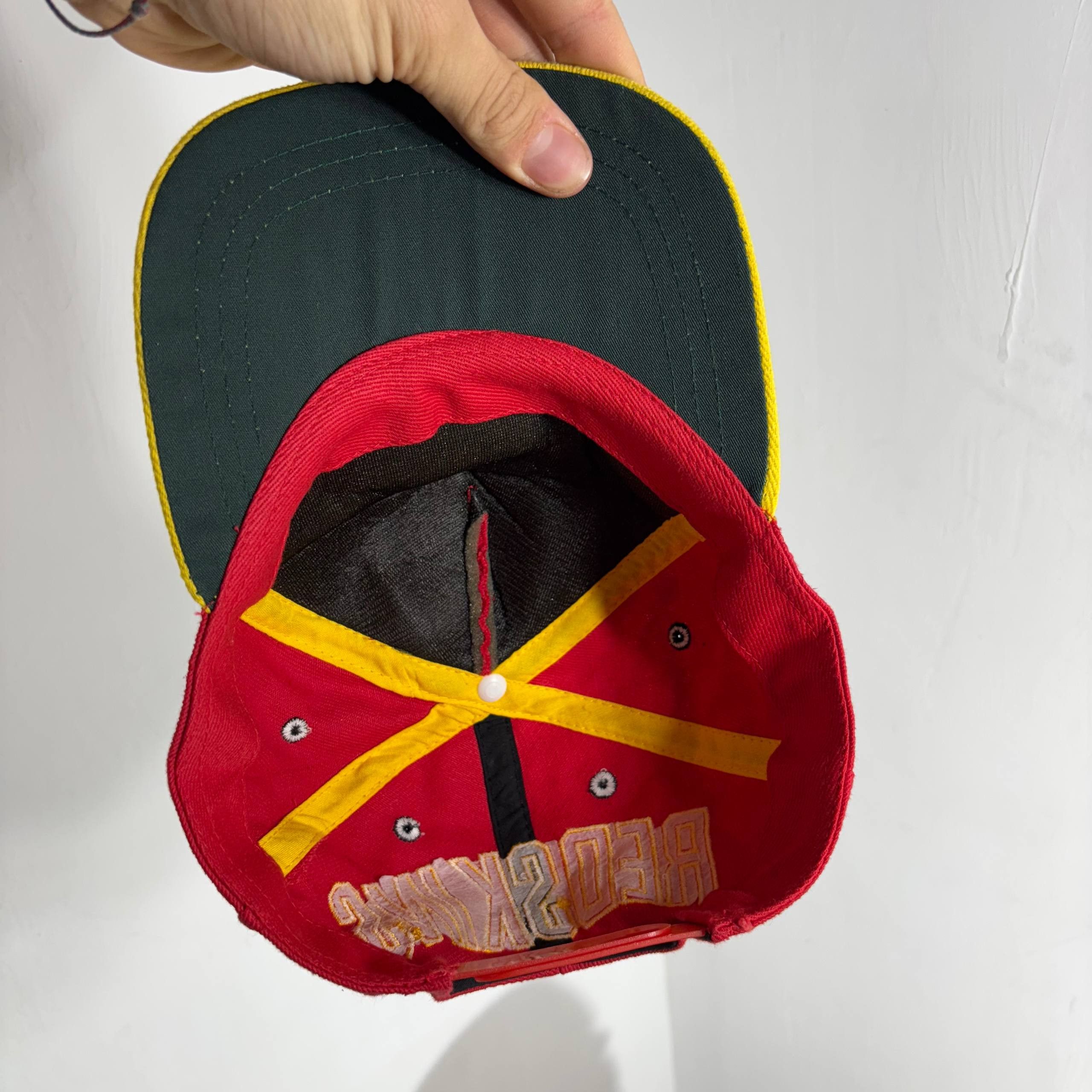 Vintage VINTAGE 90s NFL Washington Redskins Red Yellow Snapback Cap Size ONE SIZE - 6 Thumbnail