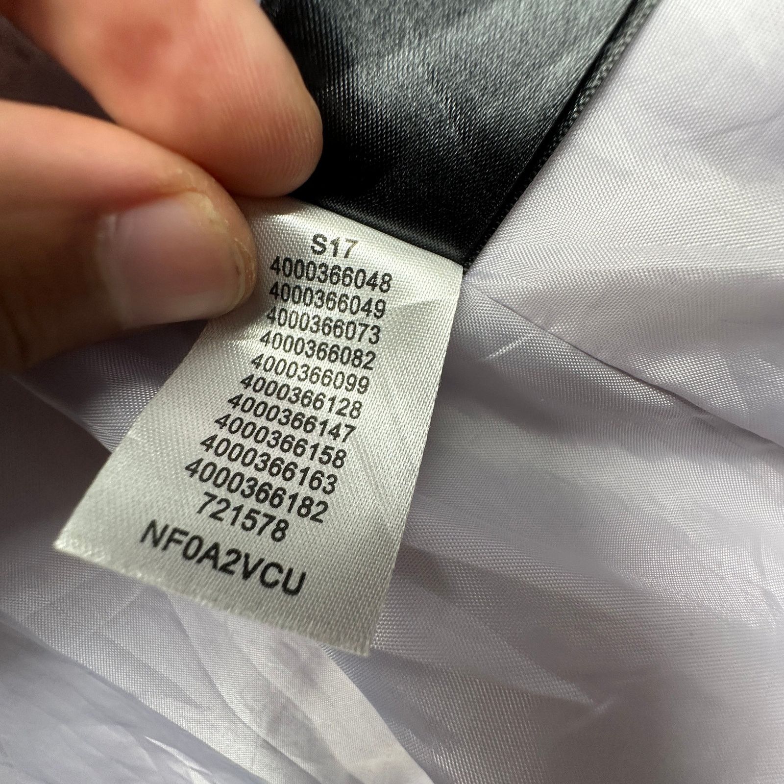 The North Face The North Face Resolve Jacket Womens Medium NF0A2VCU Size M / US 6-8 / IT 42-44 - 12 Thumbnail