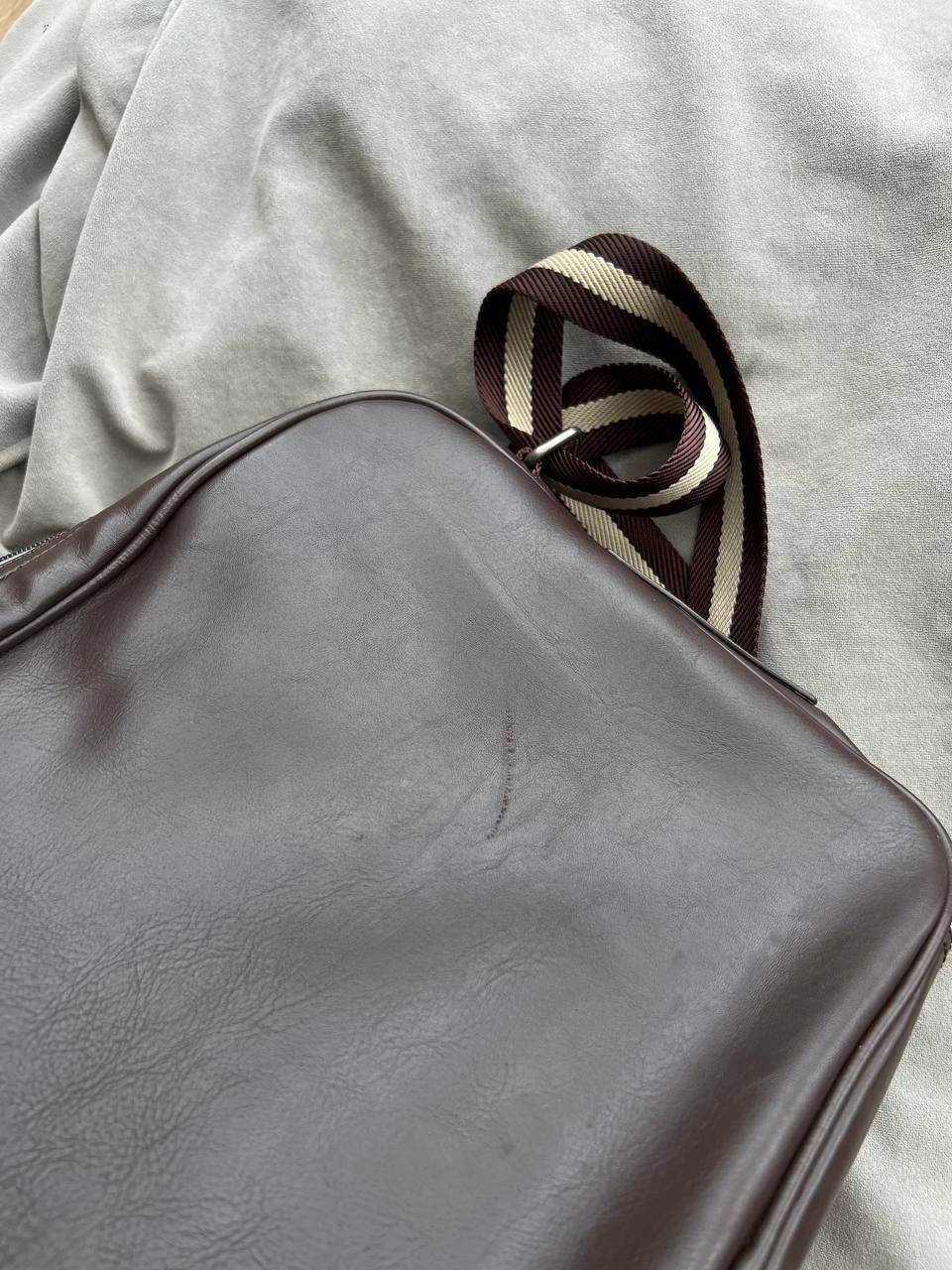 Diesel Diesel Leather Shoulder Bag Brown Big Logo Vintage Size ONE SIZE - 14 Thumbnail