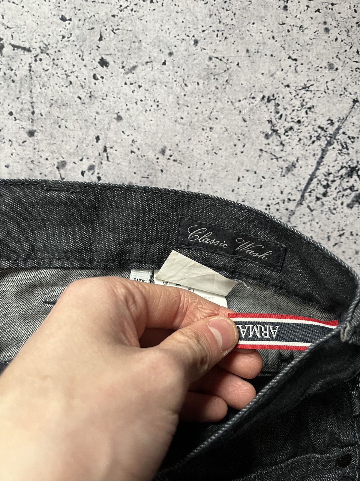 Giorgio Armani Vintage Black Giorgio Armani Metal Logo Denim Jeans Y2K USA Size US 38 / EU 54 - 11 Thumbnail
