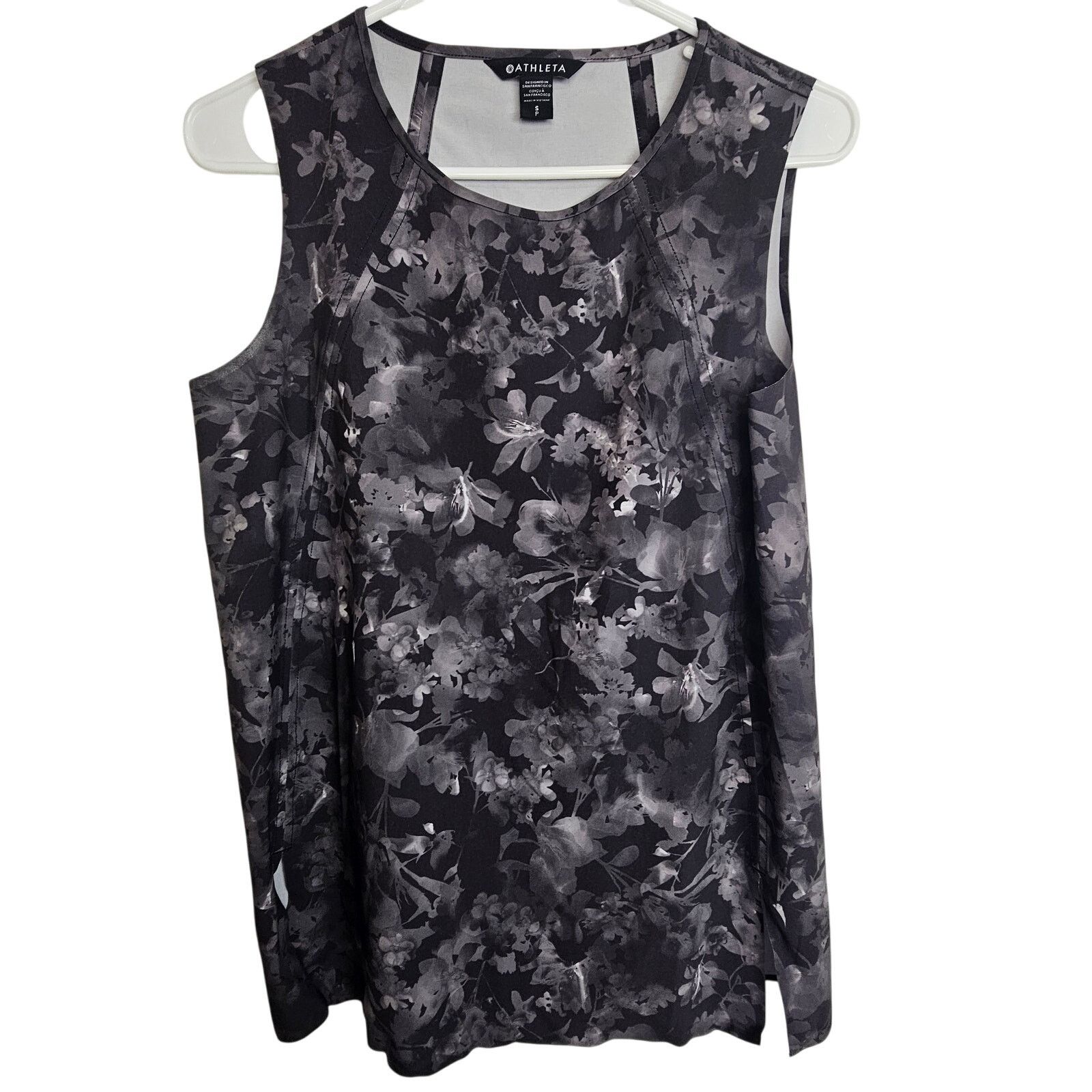 Athleta Athleta Tank Top Women S Zephyr Refined Floral Abstract Size S / US 4 / IT 40 - 1 Thumbnail