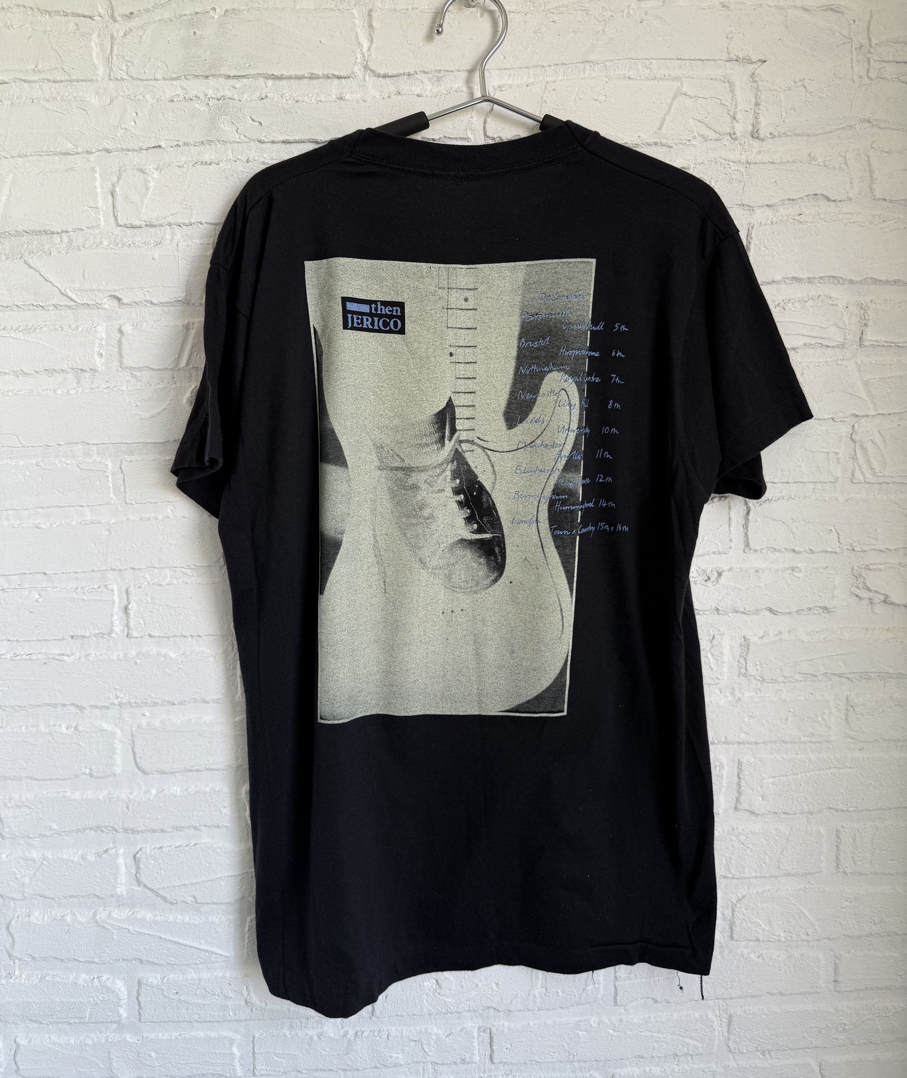 Band Tees Vintage 1987 Then Jerico Winter Safari t-shirt Size US XL / EU 56 / 4 - 1 Thumbnail