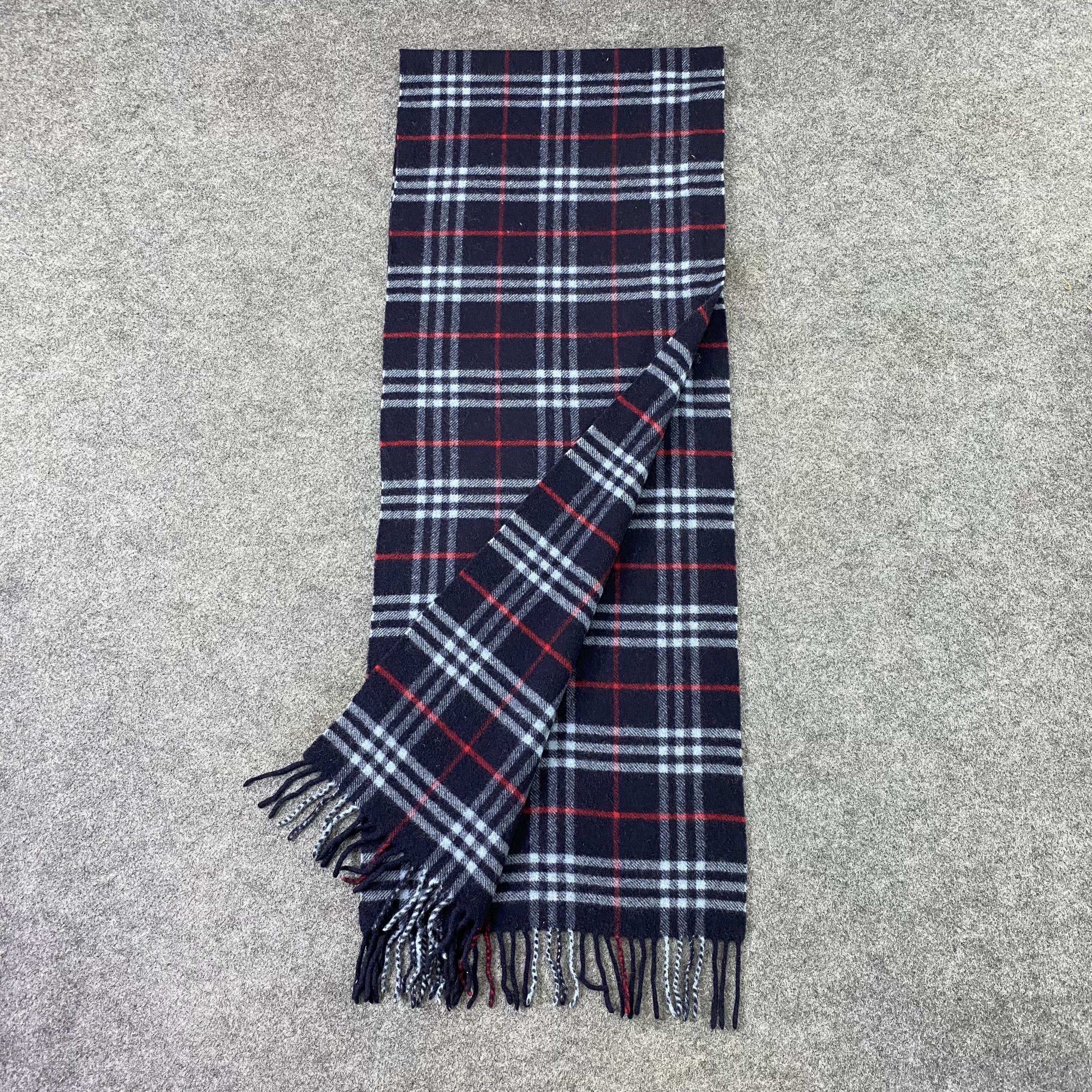 Burberry Burberry Wool Scarf / Muffler / Neckwear-K007 Size ONE SIZE - 3 Thumbnail