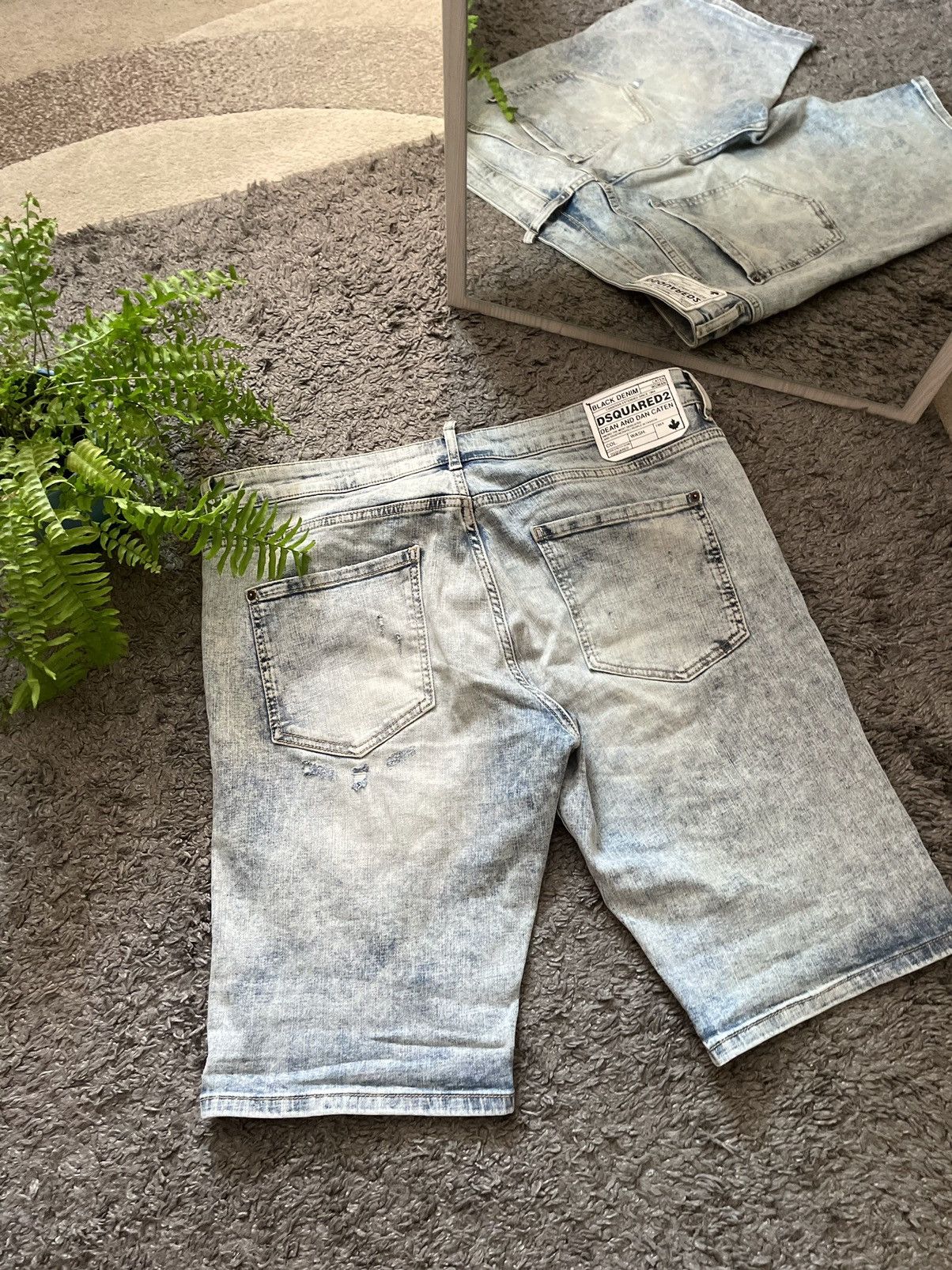 Designer × Dsquared2 Dsquared 2 Shorts Streetwear Vintage Drip Y2k Logo Rare Size US 36 / EU 52 - 10 Thumbnail