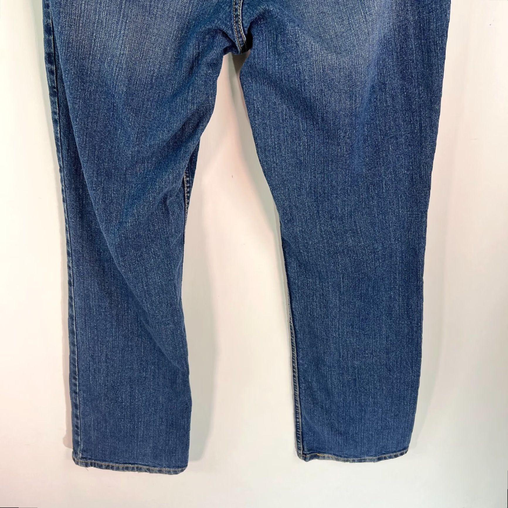 Levi's Levi's Womens Jeans Mid Rise Bootcut Blue 12 Regular 32in Inseam 5-Pocket Denim Pants Straight Size 34" / US 12 / IT 48 - 6 Thumbnail
