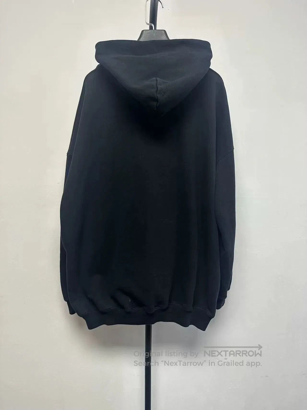 Balenciaga Balenciaga Character Print Hoodie. Size XS / US 0-2 / IT 36-38 - 2 Thumbnail