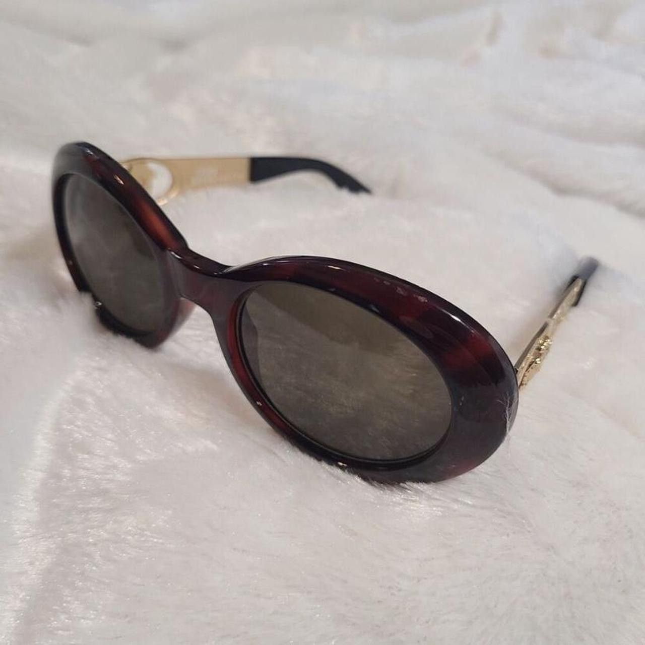 Versace Gianni Versace 1996 Oval Medusa Sunglasses Mod 403 Col 900 Size ONE SIZE - 1 Thumbnail