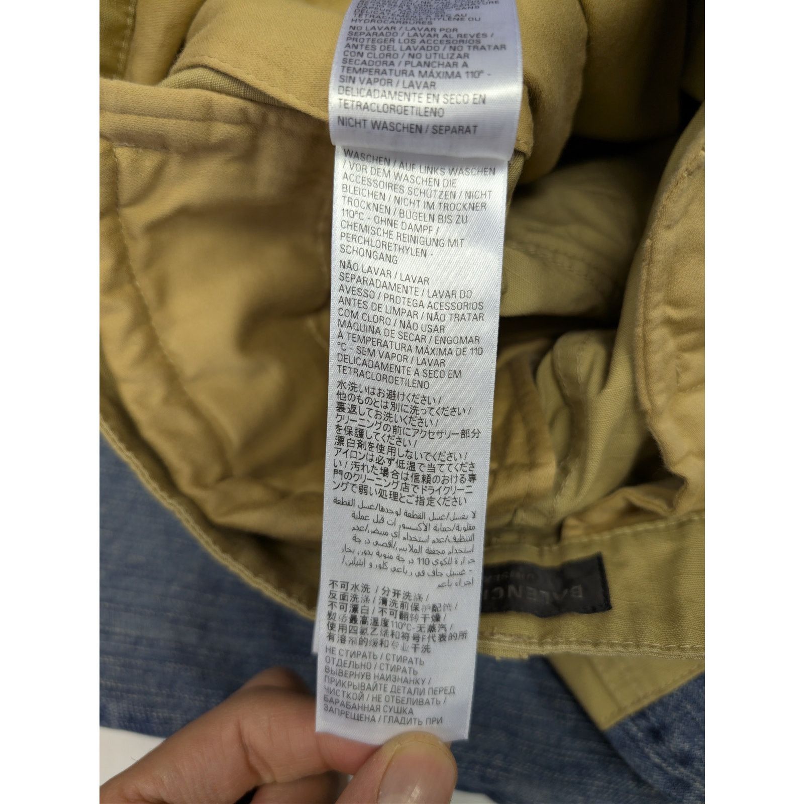 Balenciaga o1rshd1 Cotton Ripstop Patched Cargo Pants in Beige Size US 30 / EU 46 - 19 Thumbnail