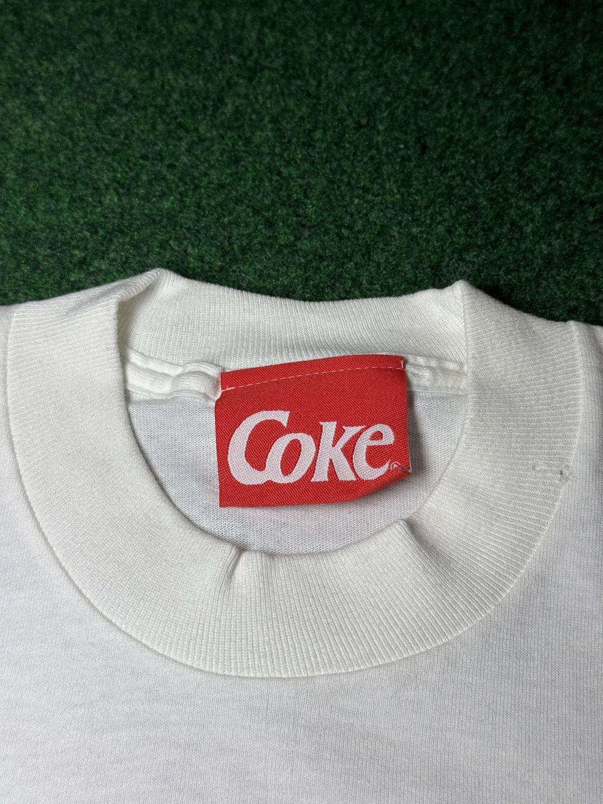 Coca Cola Vintage 90s Coke Pop Art Coca Cola Youth XL 18x27 T Shirt Size US S / EU 44-46 / 1 - 4 Thumbnail