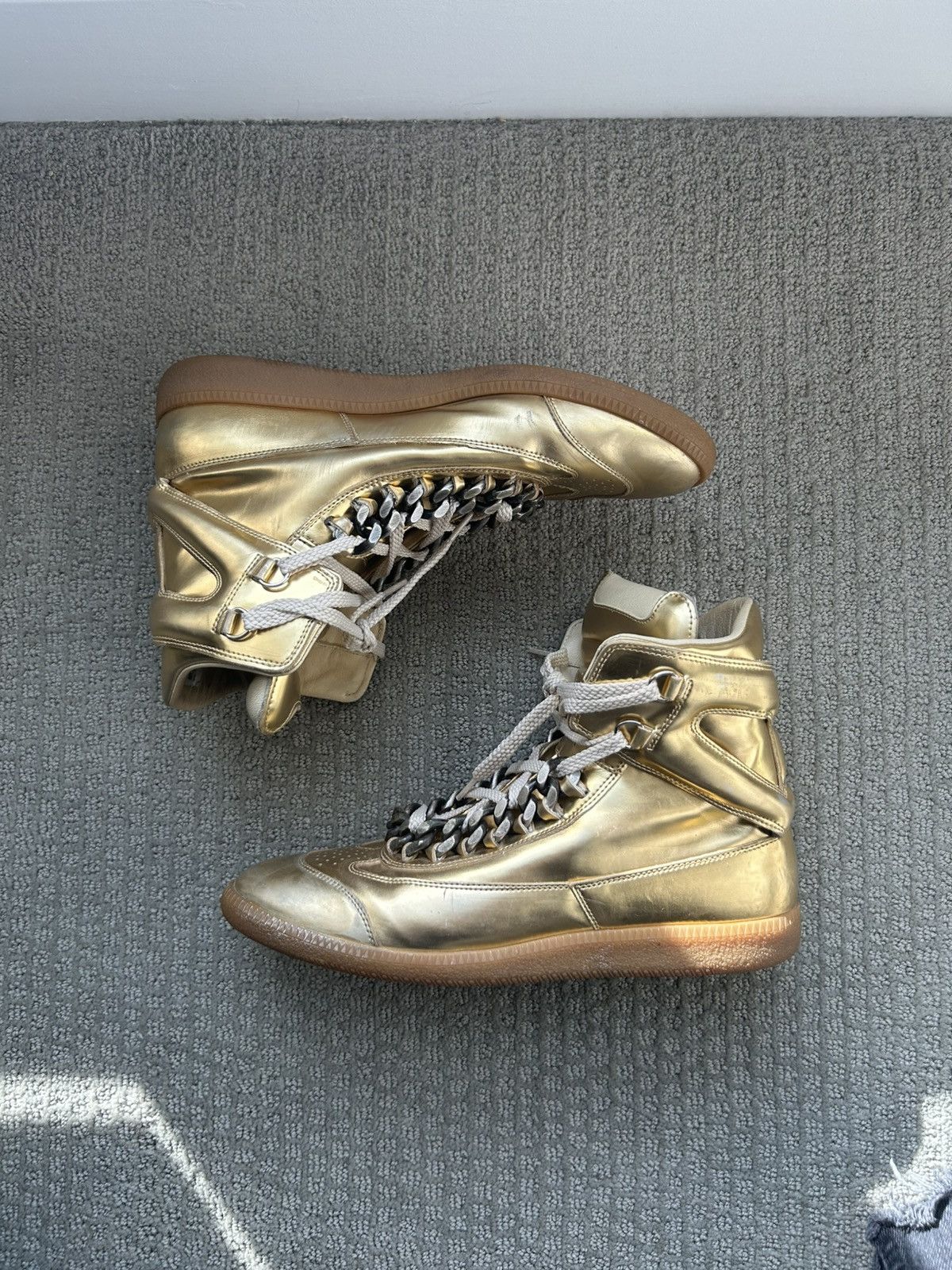 Maison Margiela Maison Margiela Chain Paneled GAT Sneaker Gold Size US 9 / EU 42 - 1 Thumbnail