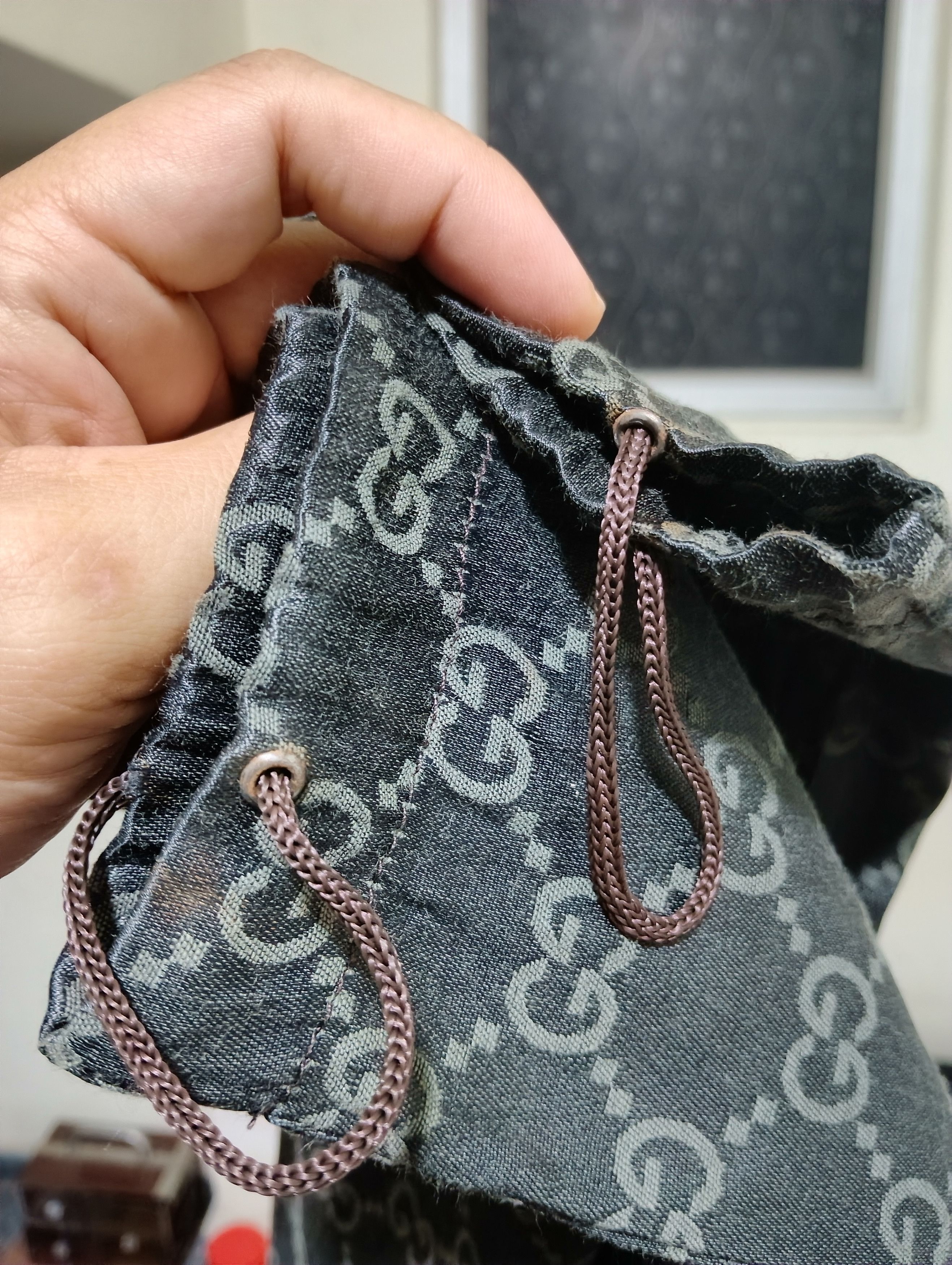 Gucci Vintage Gucci Satin Dust Bag Size ONE SIZE - 2 Thumbnail