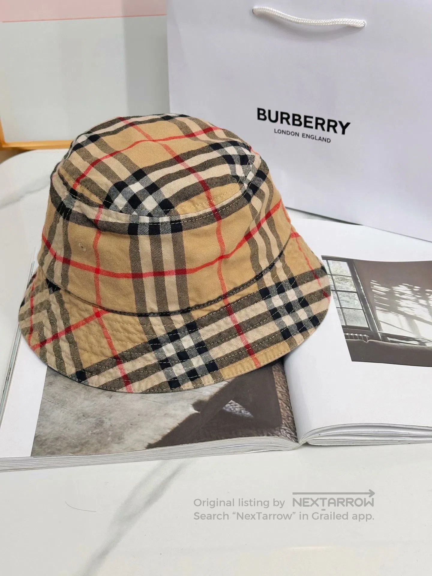 Burberry Burberry Casual Bucket Hat. Size ONE SIZE - 1 Thumbnail