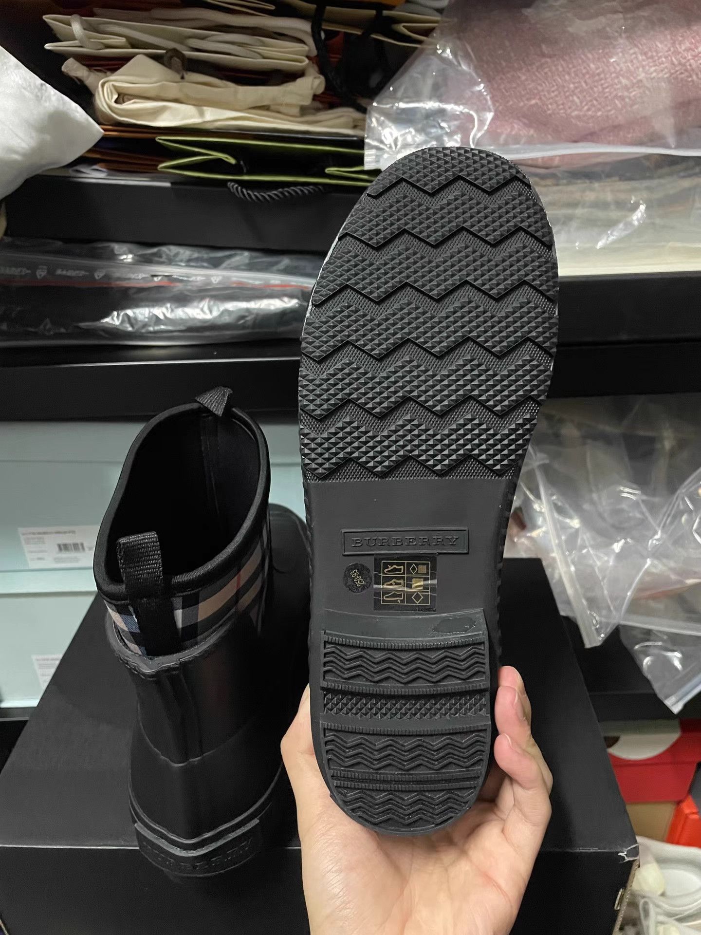Burberry Burberry Check Black Rain Boots K6 Size US 9 / IT 39 - 6 Thumbnail