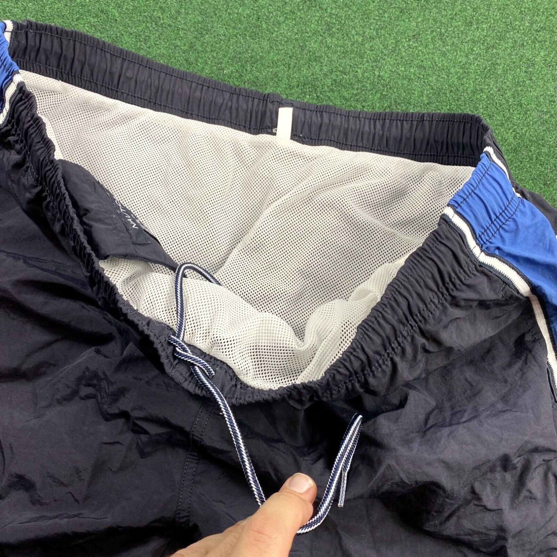Nautica Nautica Mens XL Swim Trunks Board Shorts Mesh Liner Blue White Sailboat Print Size US 36 / EU 52 - 5 Thumbnail