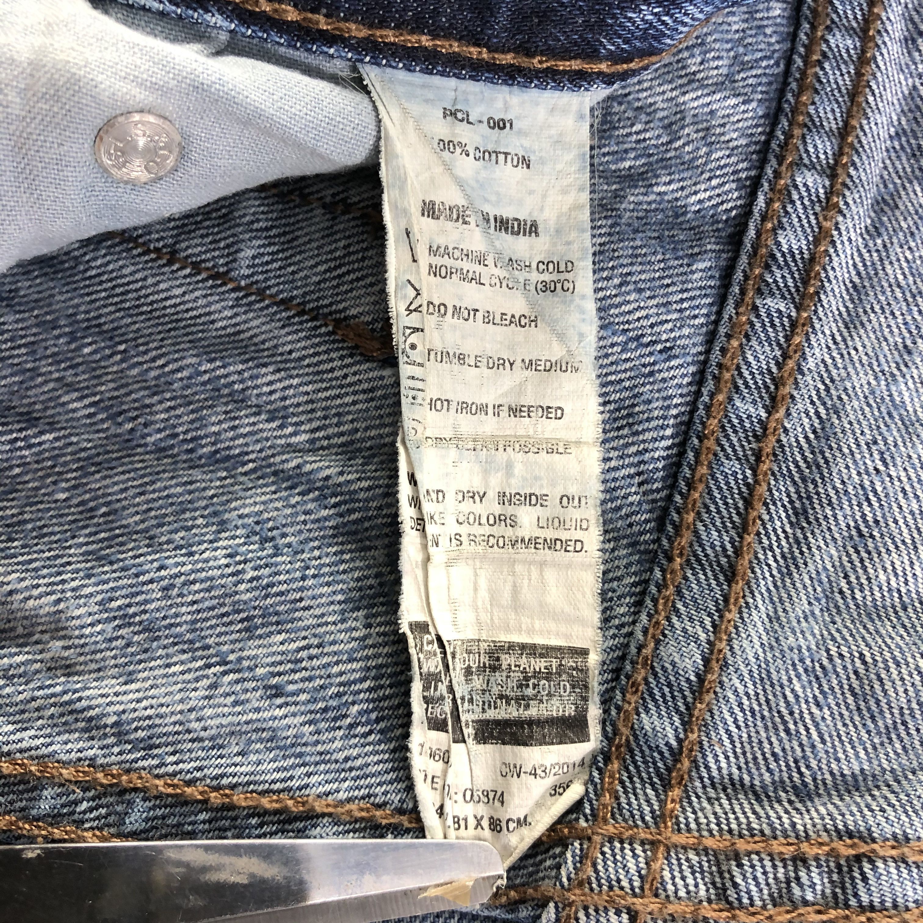 Levi's Vintage Blue Wash Levis 504 Jeans-J3181 Size US 33 - 10 Thumbnail