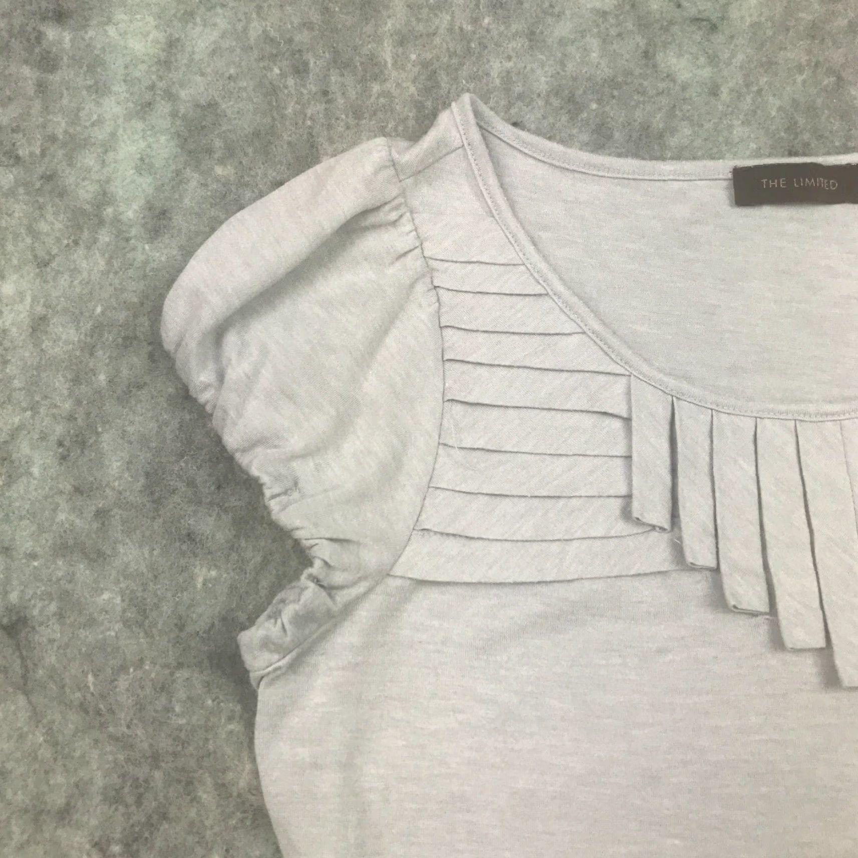 Vintage The Limited Womens Shirt Top Small Gray Elastic Cap Sleeve Round Neck Blouse Size S / US 4 / IT 40 - 3 Thumbnail