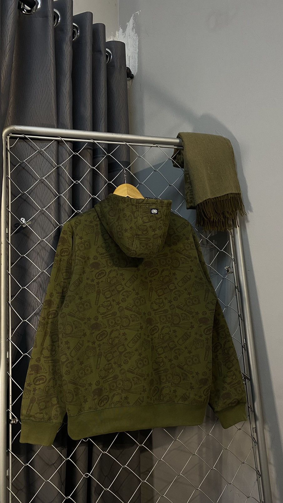 Ecko Unltd. VINTAGE y2k ECKO UNLTD HOODIE REVERSIBLE AOP MEDIUM Size US M / EU 48-50 / 2 - 4 Thumbnail