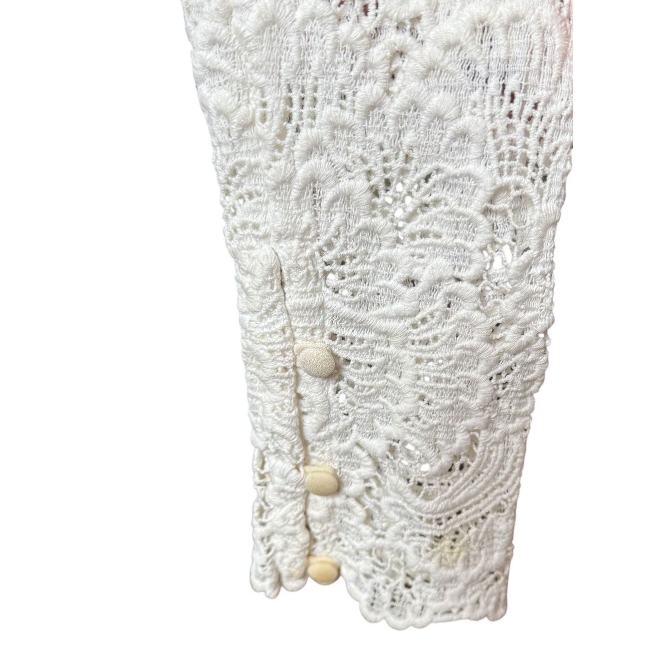 A.L.C. A.L.C. Talia Lace Cropped Top 0 Long Sleeves Buttoned Cuffs Size XS / US 0-2 / IT 36-38 - 12 Thumbnail