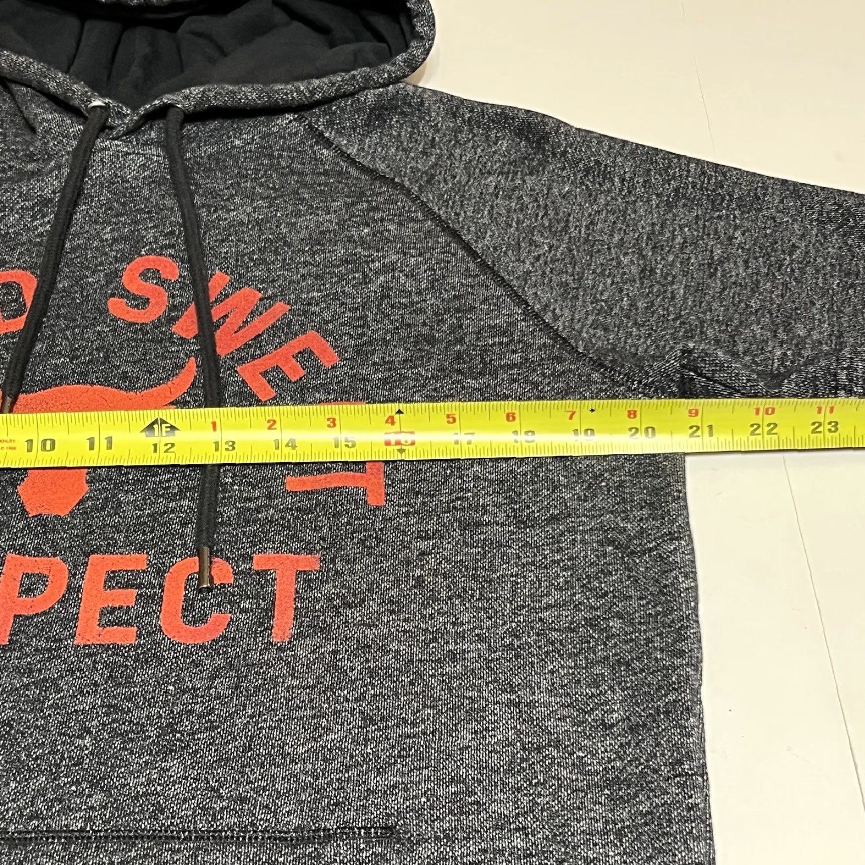 Under Armour PROJECT ROCK UA Men’s Short Sleeve Hoodie Pullover M Gray Logo Rock Mens Hoodie Regular Size US M / EU 48-50 / 2 - 7 Thumbnail