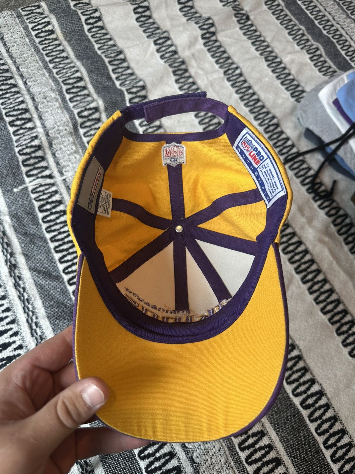 Reebok Minnesota Vikings NFL Pro Line Reebok Hat Purple Gold Size ONE SIZE - 5 Thumbnail