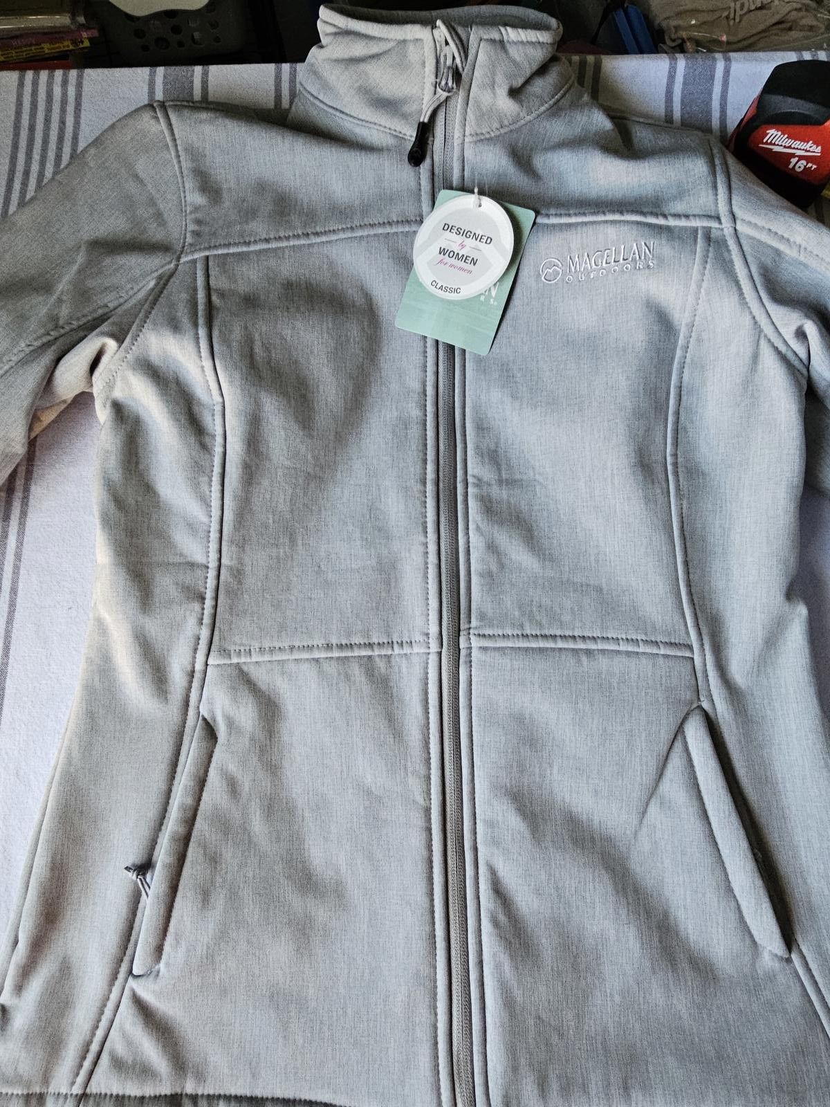 Designer Gray Magellan Jacket, light gray, NWT size small Size S / US 4 / IT 40 - 7 Thumbnail