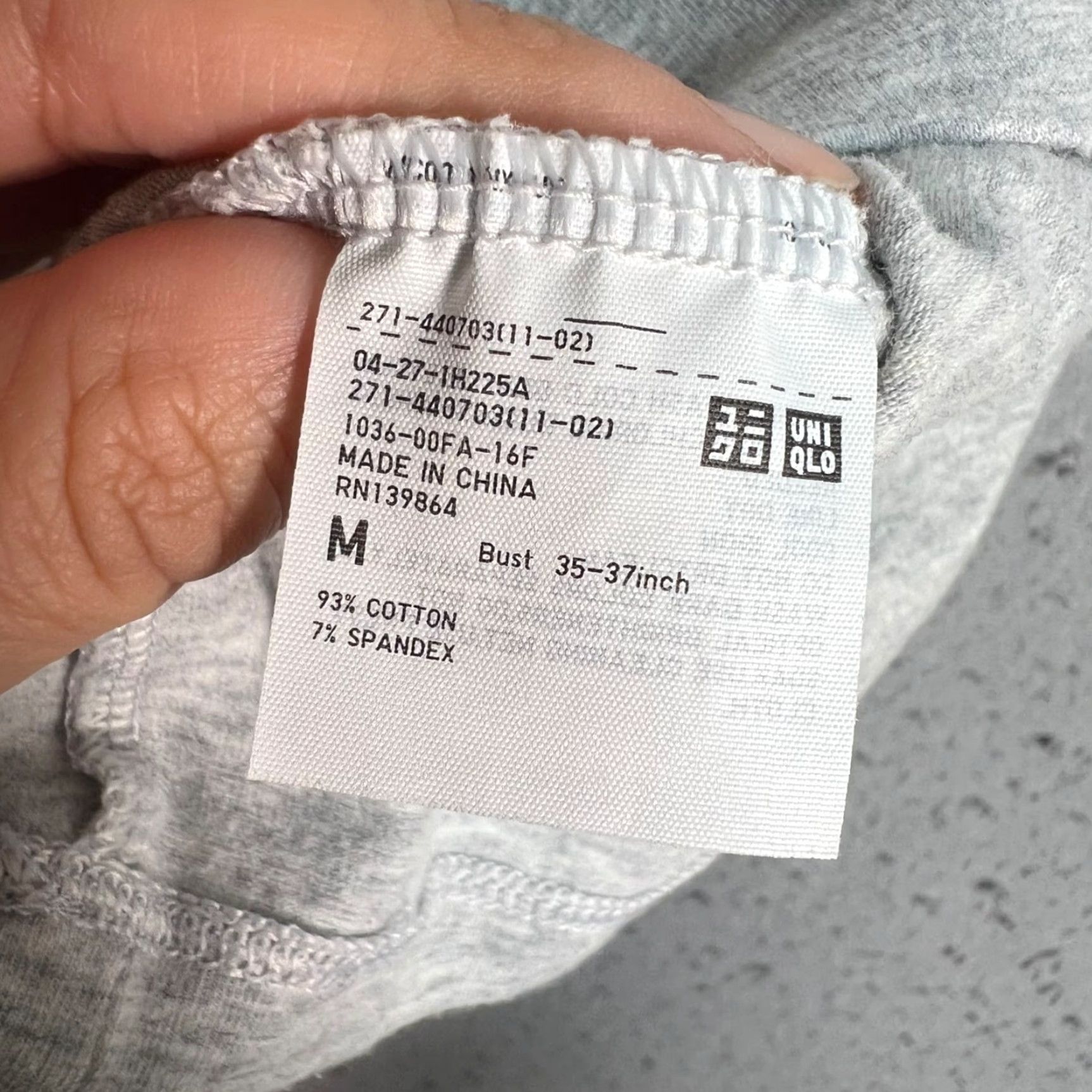 Uniqlo Uniqlo Womens Medium Gray Spaghetti Strap Crop Tank Top Cotton/Spandex Tank Women M Gray Casual Summer Vintage No Size M / US 6-8 / IT 42-44 - 4 Thumbnail
