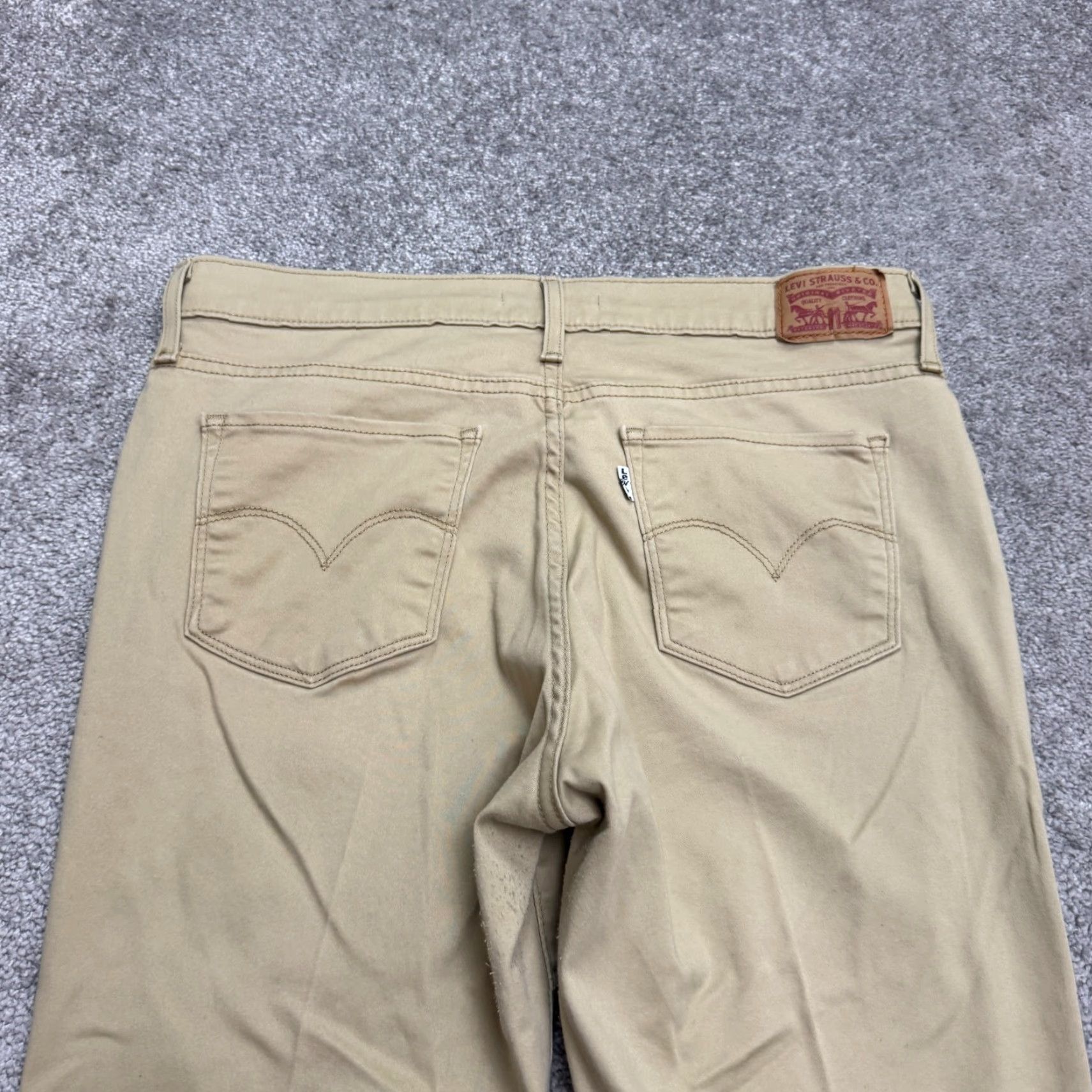Levi's Levi's 311 Shaping Skinny Capri Pants Womens 31 Tan Khaki Mid Rise Stretch 32x22 Size 24" / US 00 / IT 34 - 4 Thumbnail