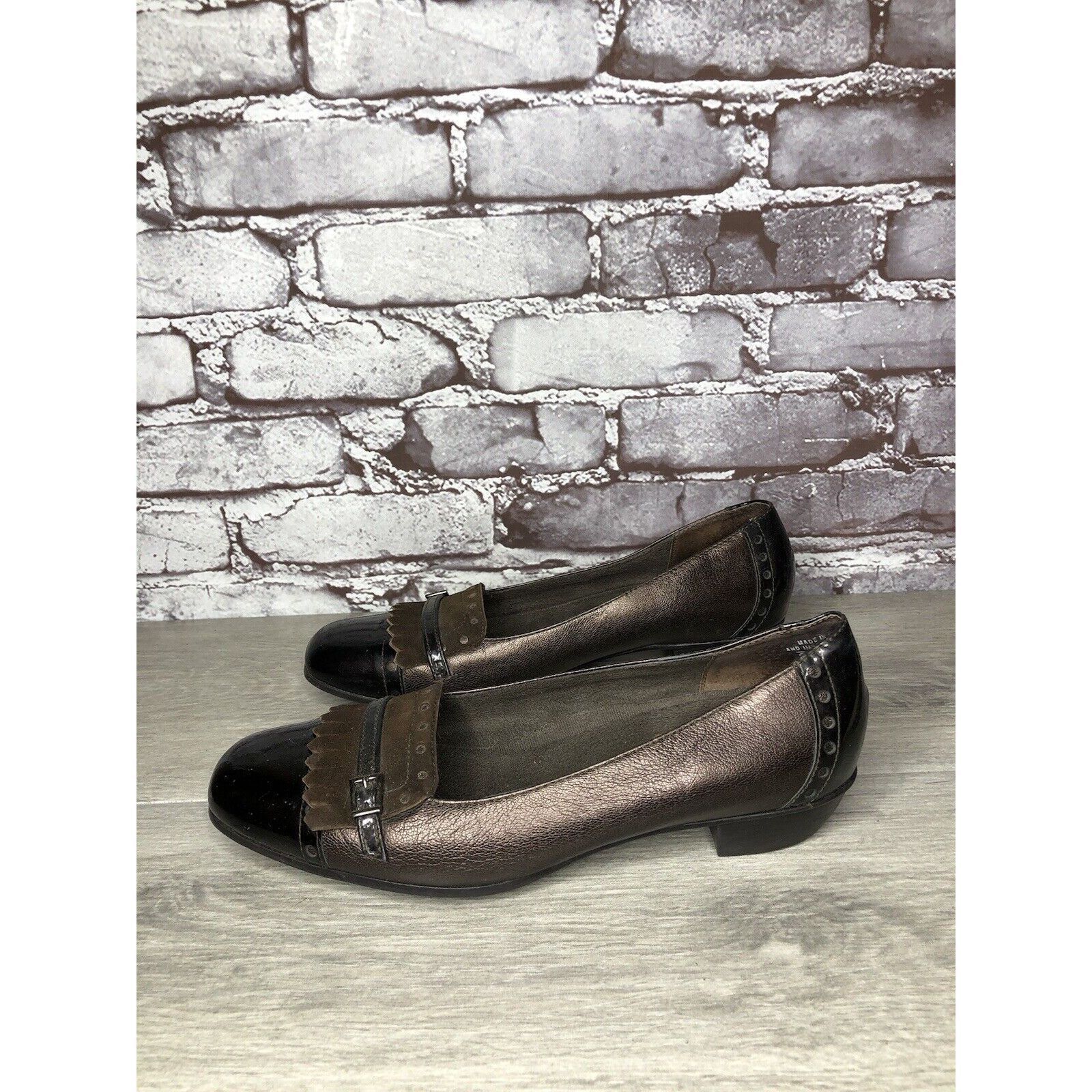 Other Munro Womens Morgan Brown Bronze Leather Kiltie Slip-On Flat Size US 8 / IT 38 - 15 Thumbnail