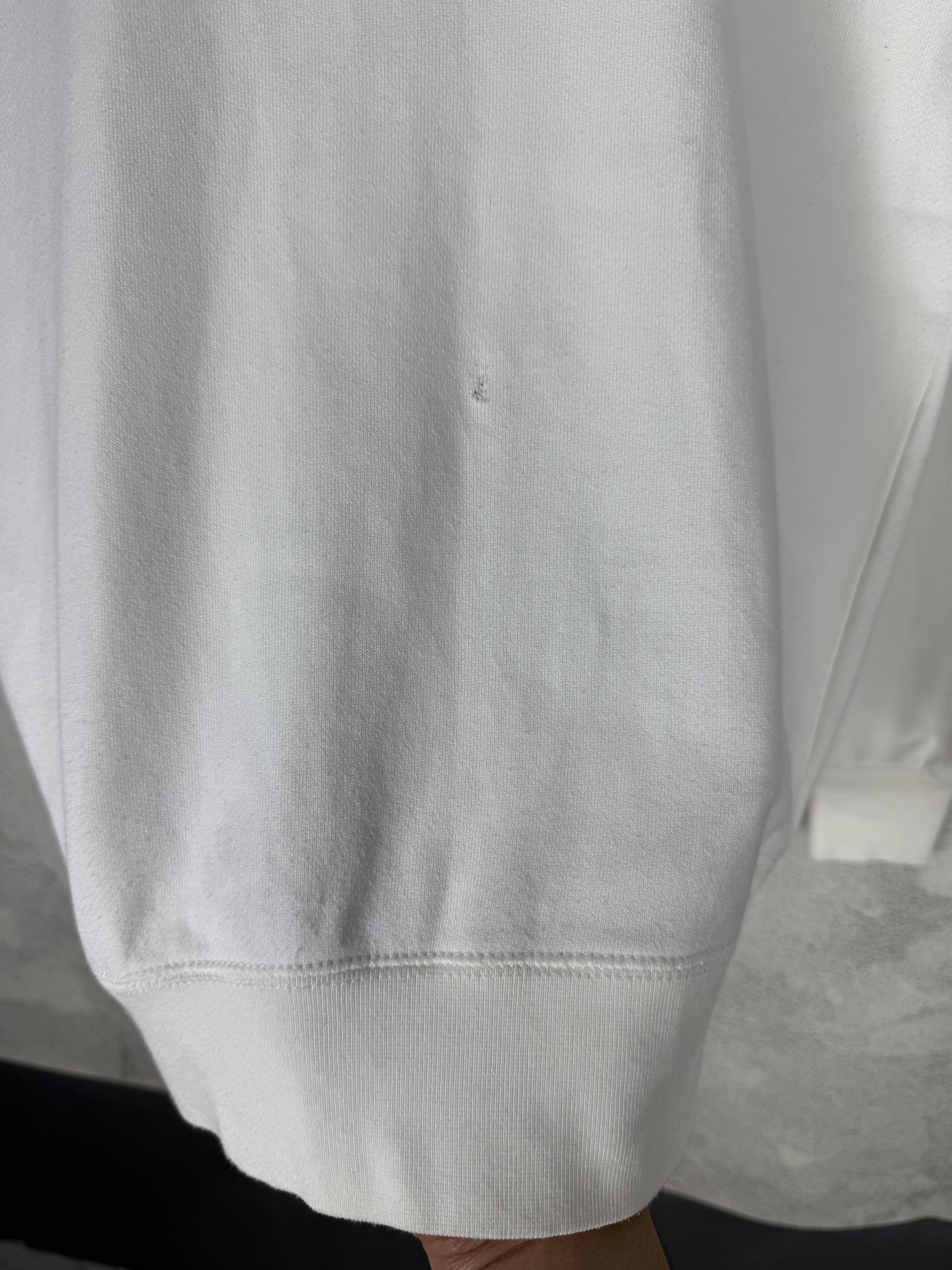 Comme des Garcons Comme Des Garcons CDG Sweatshirt Crewneck Size US S / EU 44-46 / 1 - 4 Thumbnail