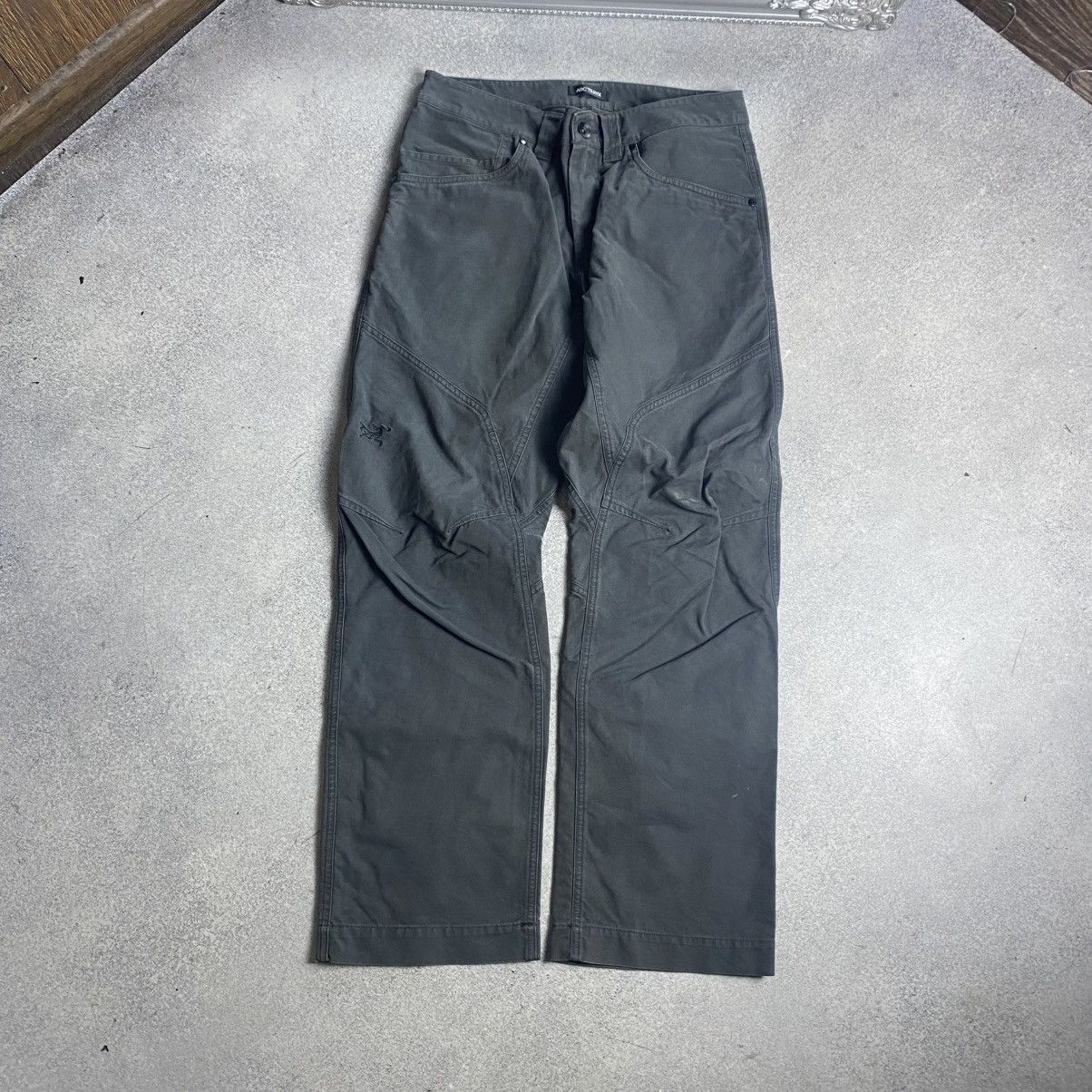 Arc'teryx Vintage arcteryx pants Size US 30 / EU 46 - 2 Thumbnail